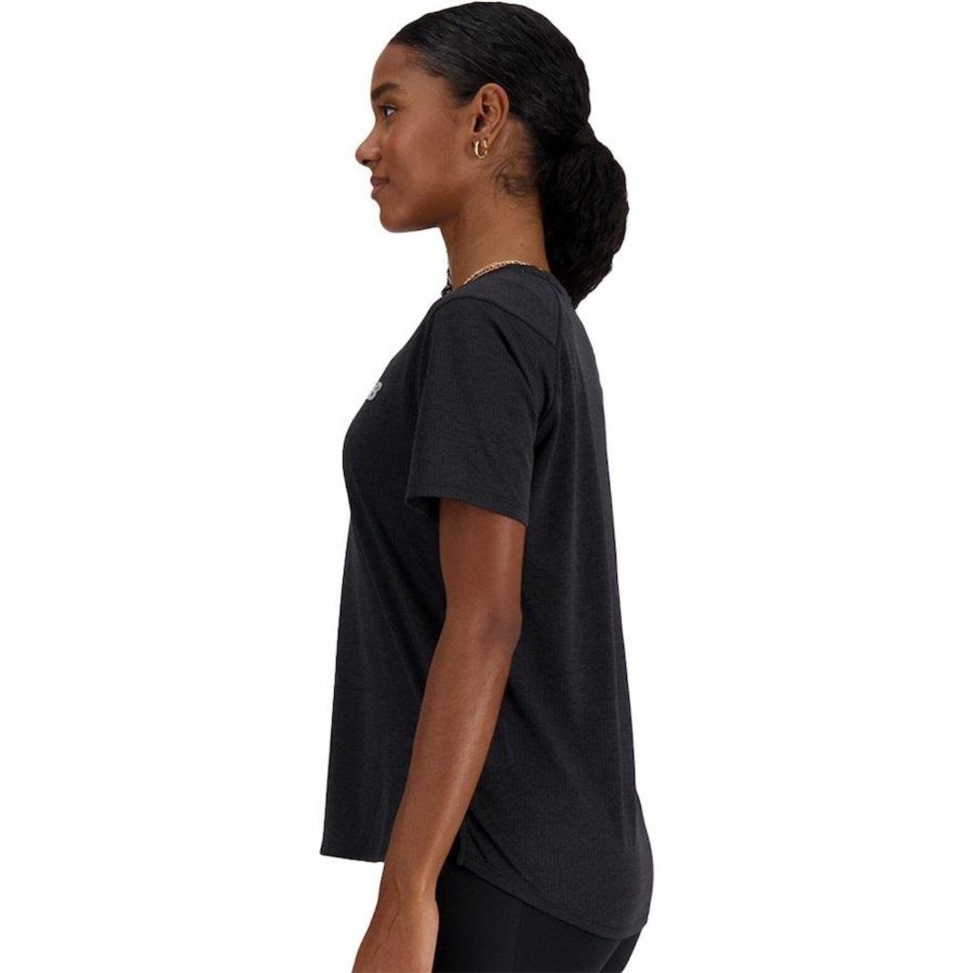 Camiseta New Balance Athletics Run - Feminina - Foto 3