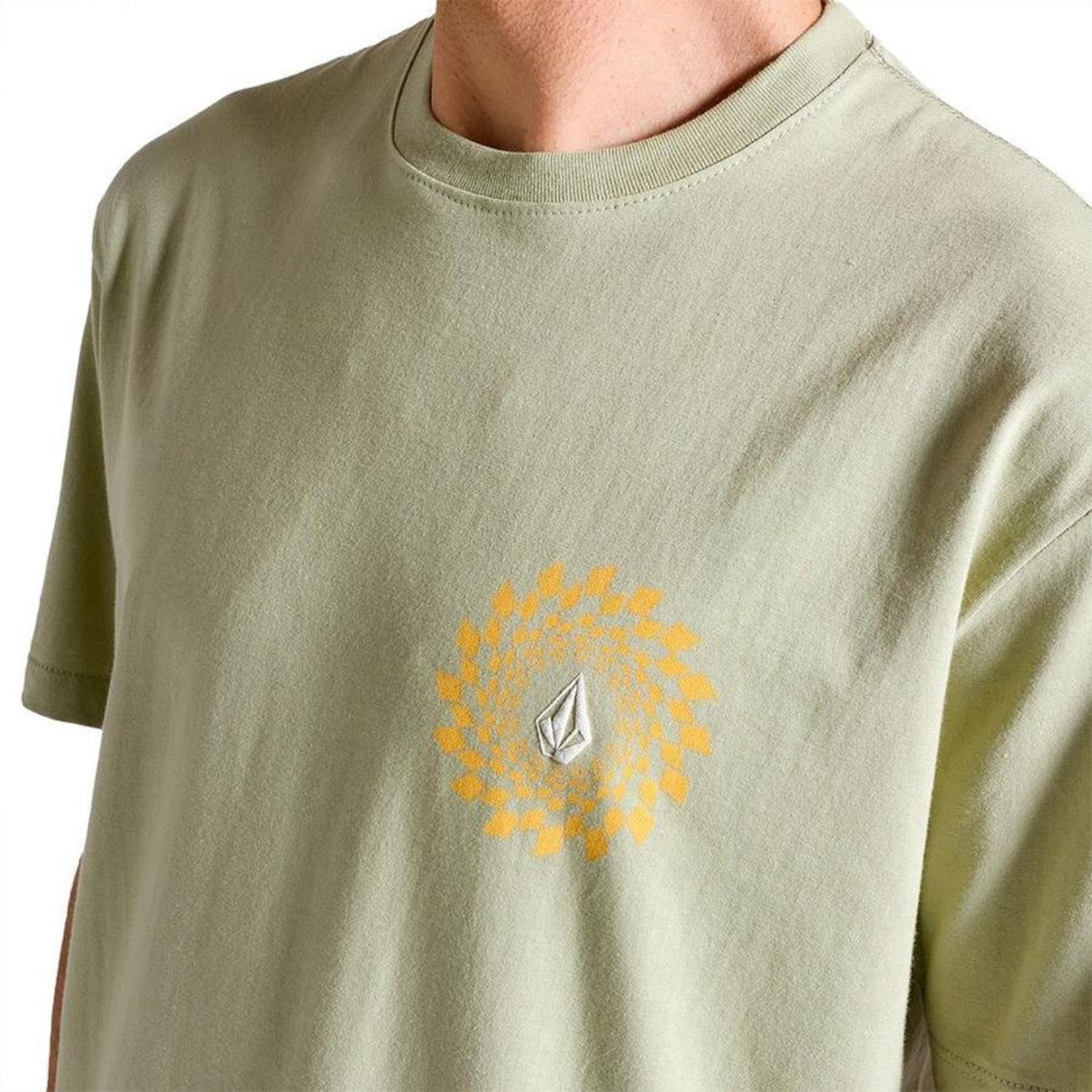 Camiseta Volcom Rabbit Hole Sm25 Masculina Verde Médio - Foto 3