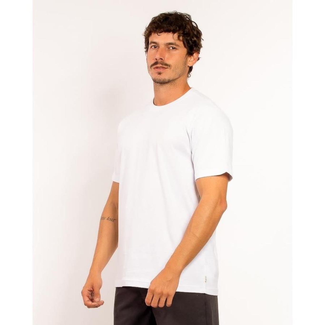 Camiseta Rip Curl The Search Outline Tee - Masculina - Foto 2