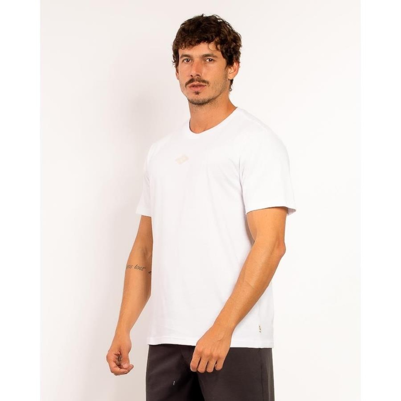 Camiseta Rip Curl Blade - Masculina - Foto 2