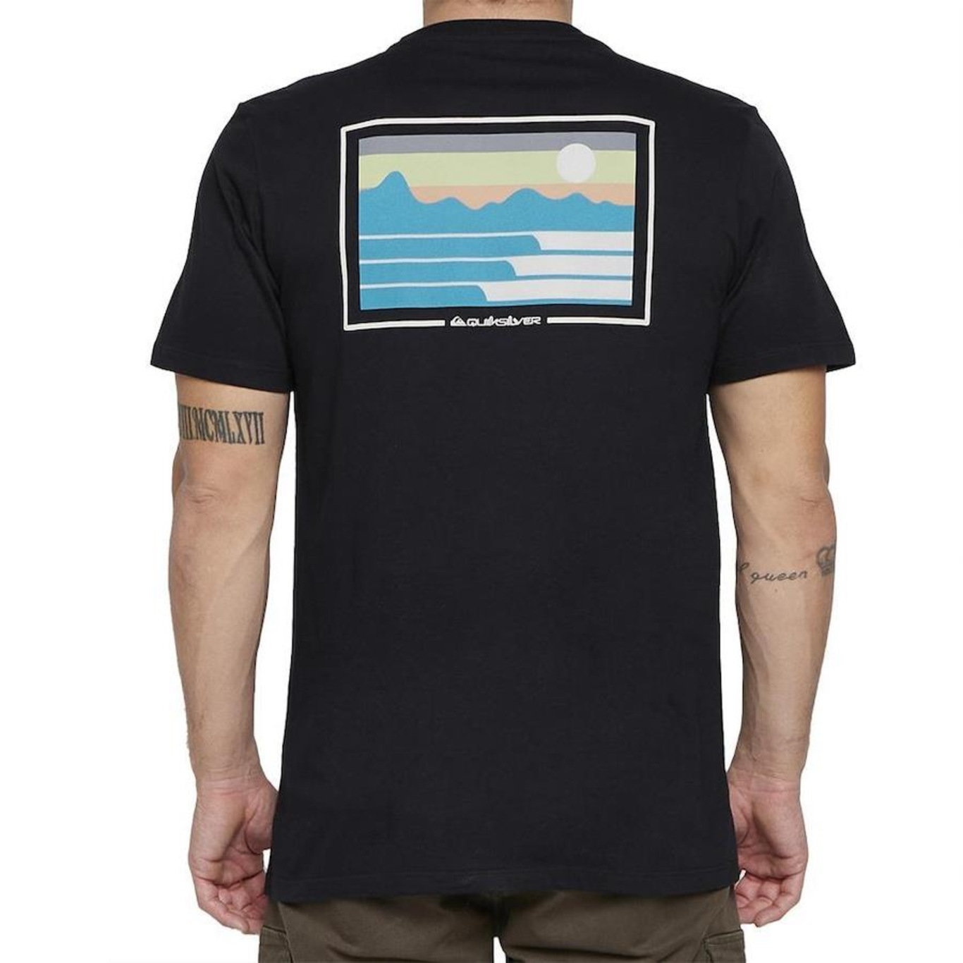 Camiseta Quiksilver Land And Sea - Masculina - Foto 2