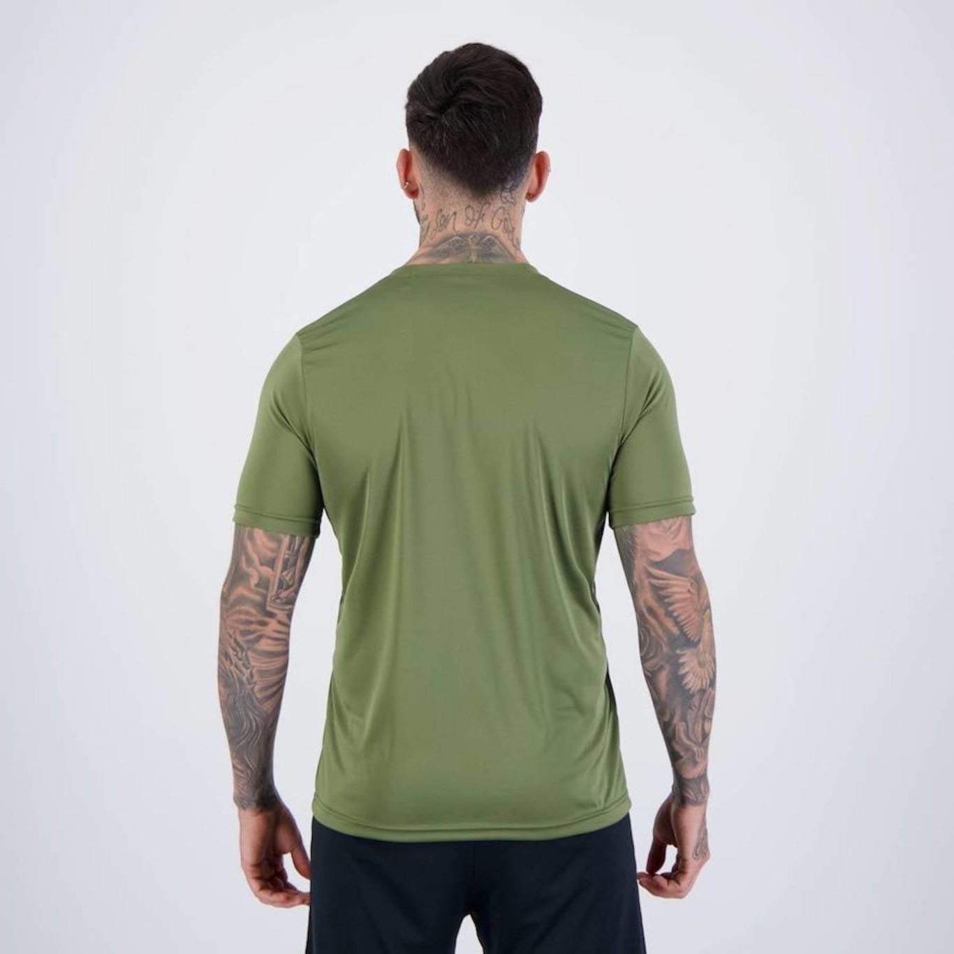 Camiseta adidas Basic - Masculina - Foto 4