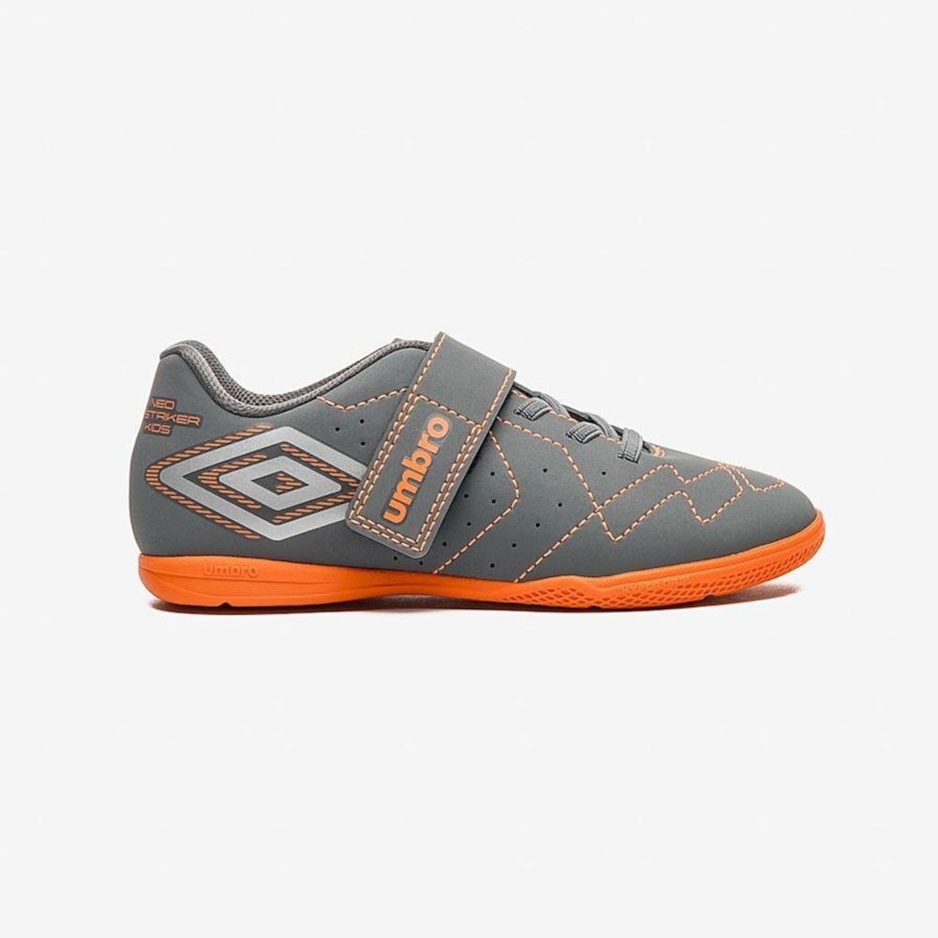 Chuteira Futsal Umbro Neo Striker - Infantil - Foto 1