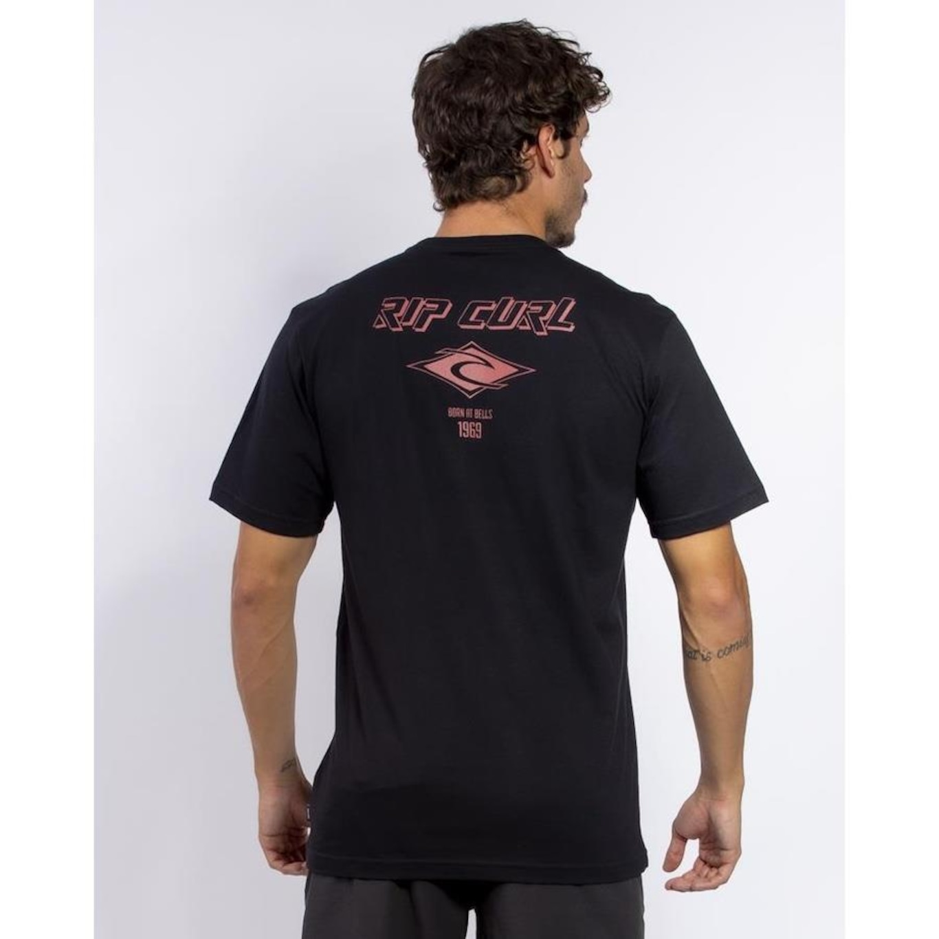 Camiseta Rip Curl Fade Out - Masculina - Foto 3