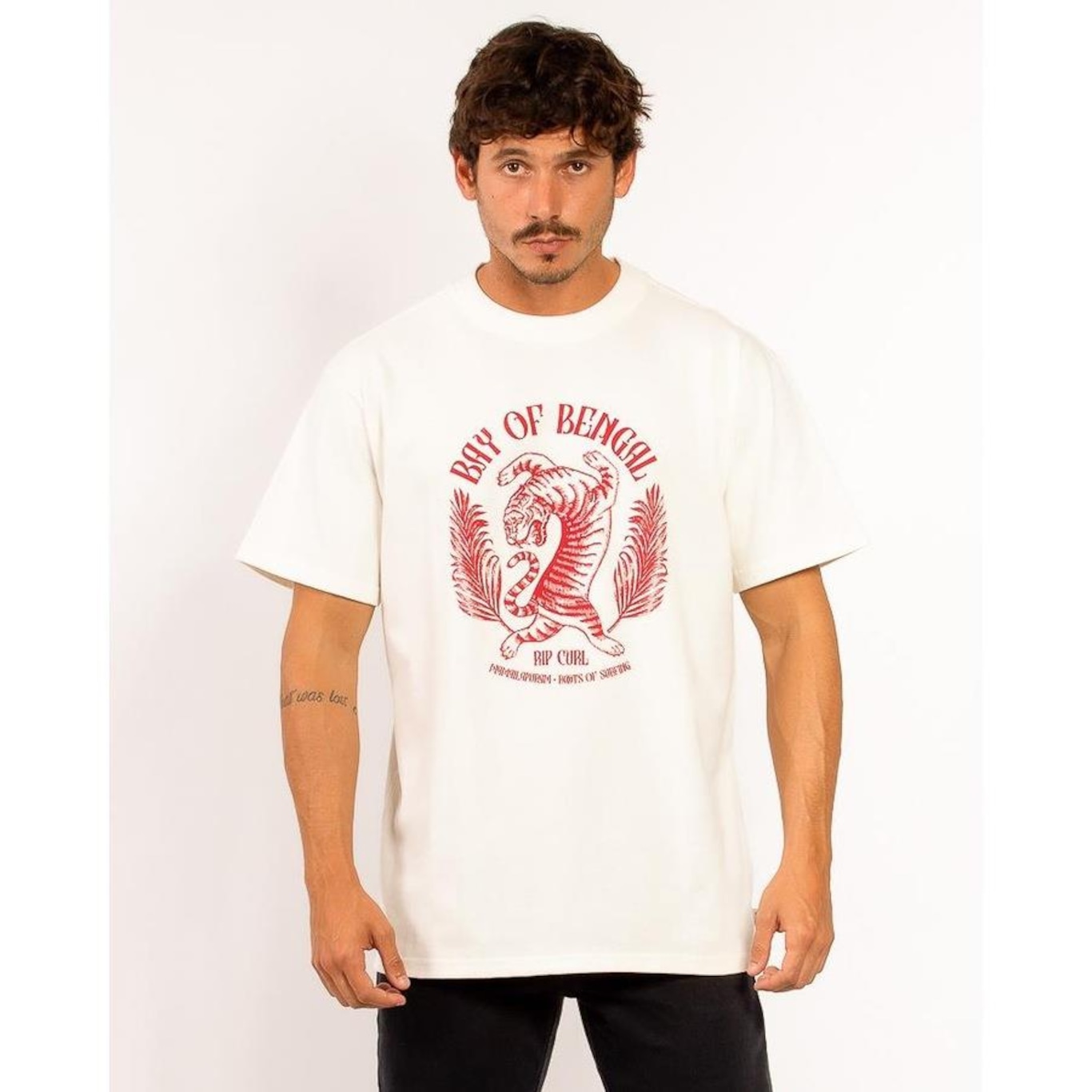 Camiseta Rip Curl Bay Off Bengal Og - Masculina - Foto 1