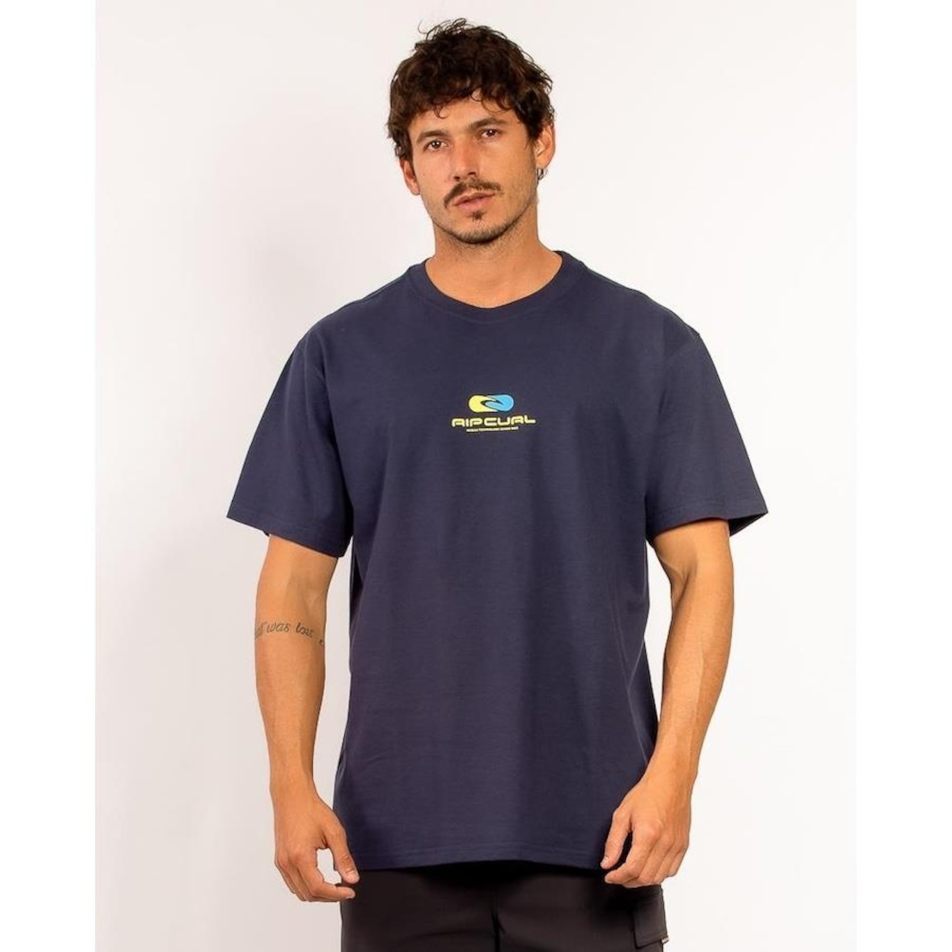 Camiseta Rip Curl Fill Icon Og - Masculina - Foto 1