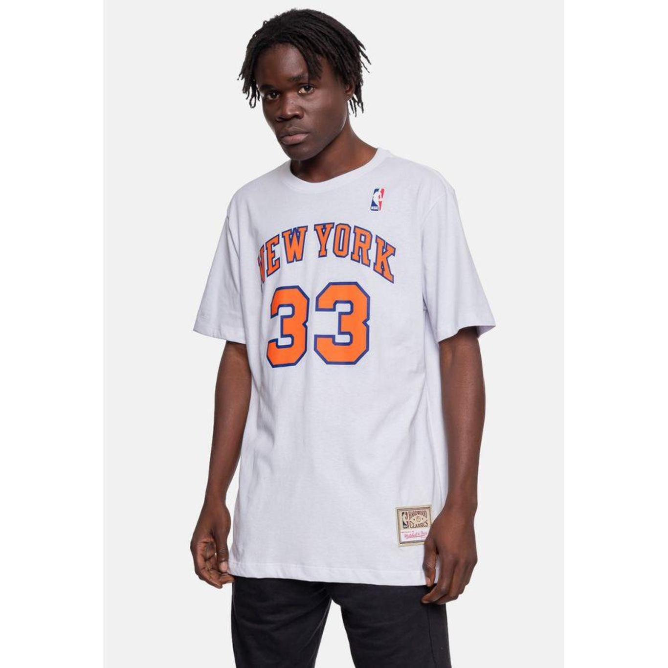 Camiseta Mitchell & Ness New York Knicks 33 Patrick Ewing - Masculina - Foto 3