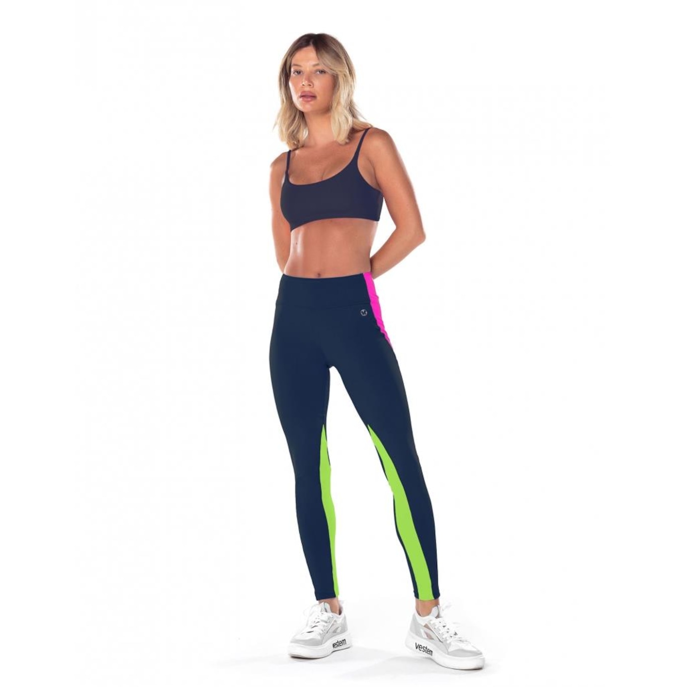 Calça Legging Fuso com Recortes Vestem Aurora - Feminina - Foto 3