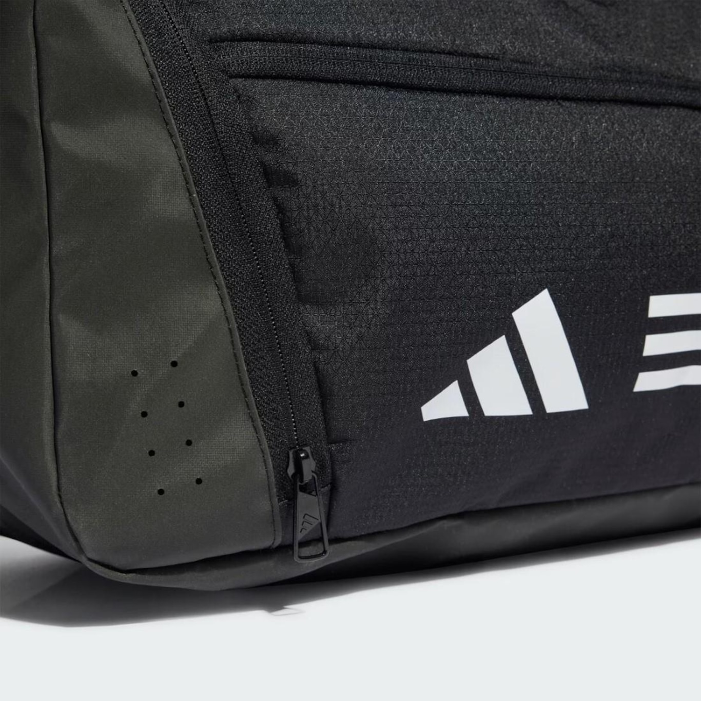 Bolsa adidas para Treino Viagem Duffel - 30 Litros - Foto 5