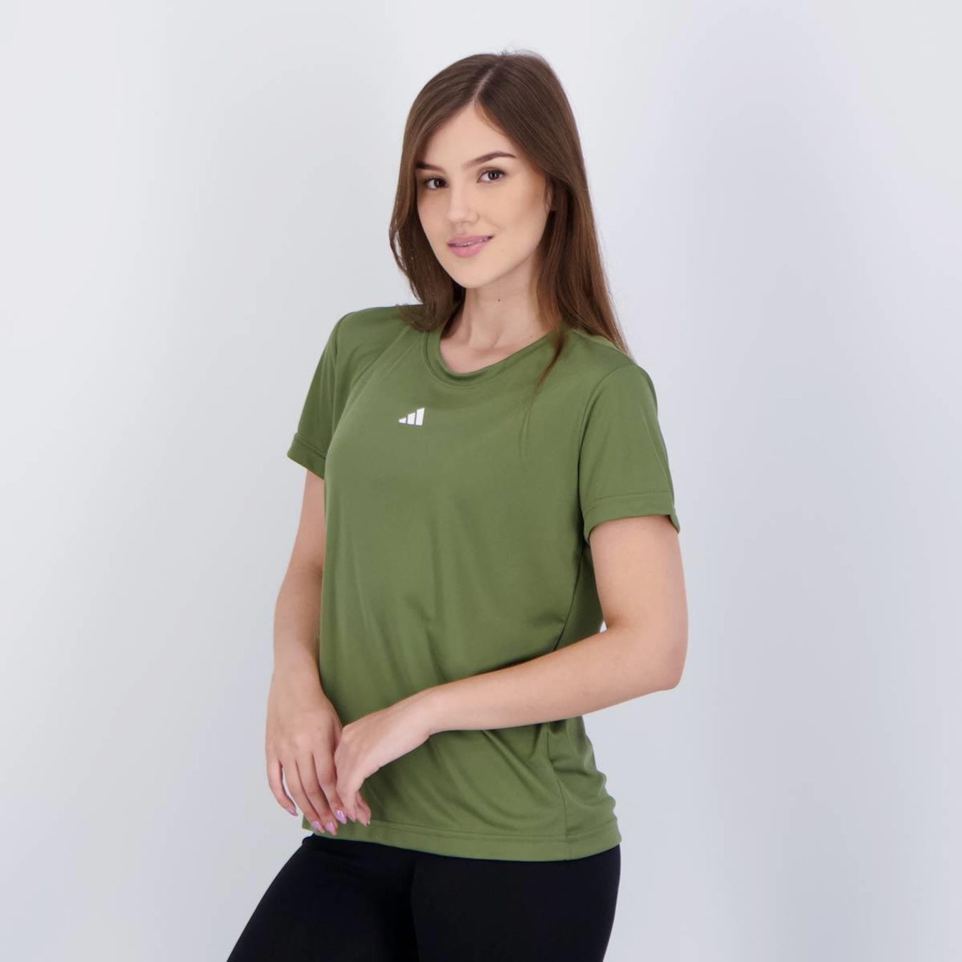 Camiseta adidas Basic Treino - Feminina - Foto 3