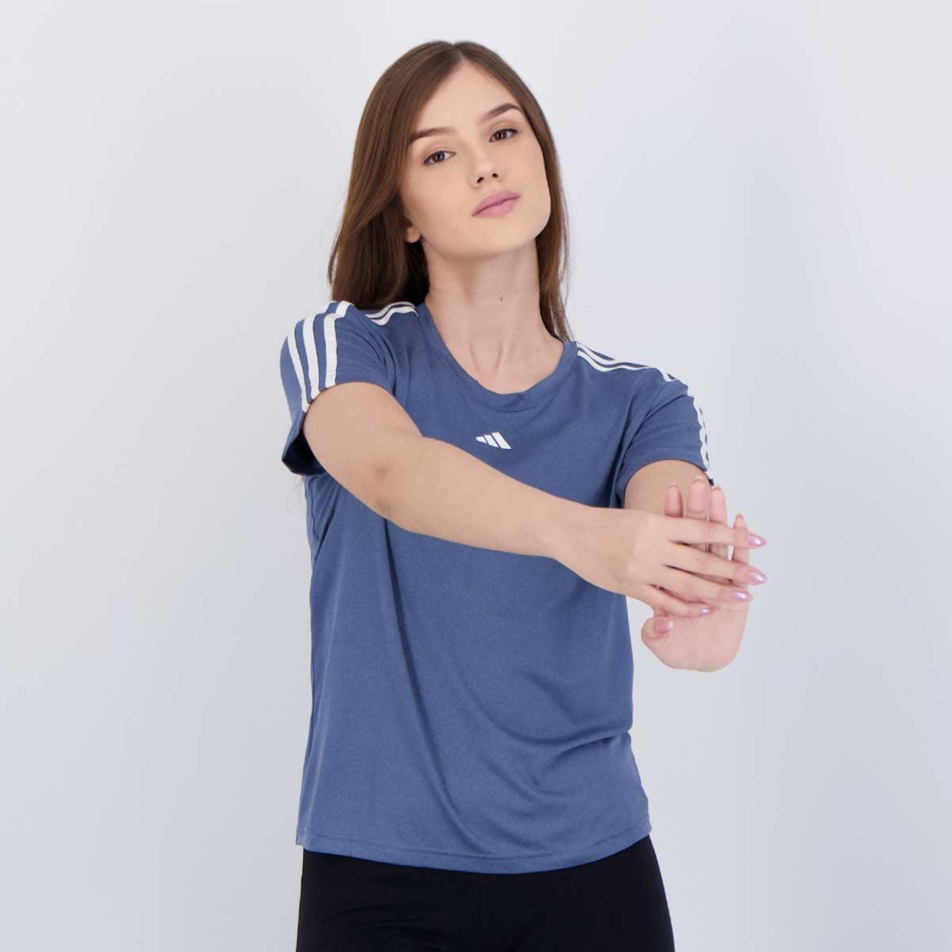 Camiseta adidas Aeroready Train Essentials 3S - Feminina - Foto 6