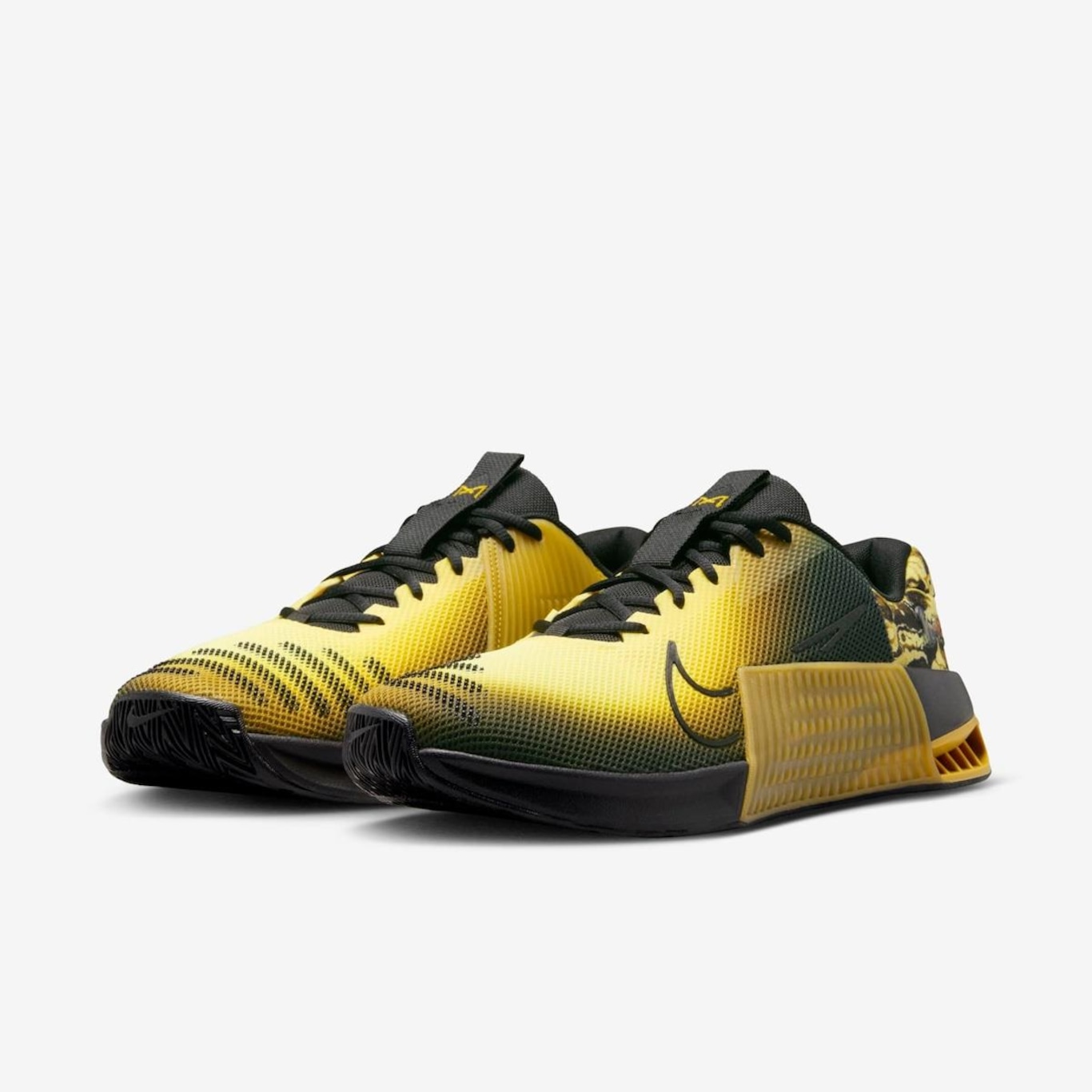 Tênis Nike Metcon 9 Amp - Masculino - Foto 4