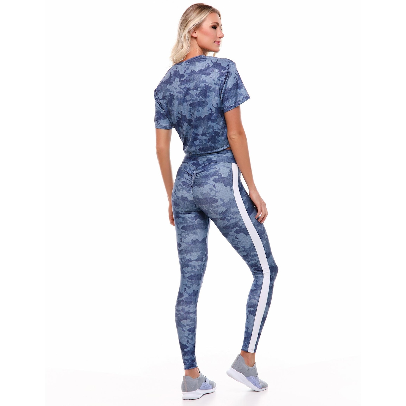 Camiseta Vestem Dry Fit Camuflado Denim - Feminina - Foto 4