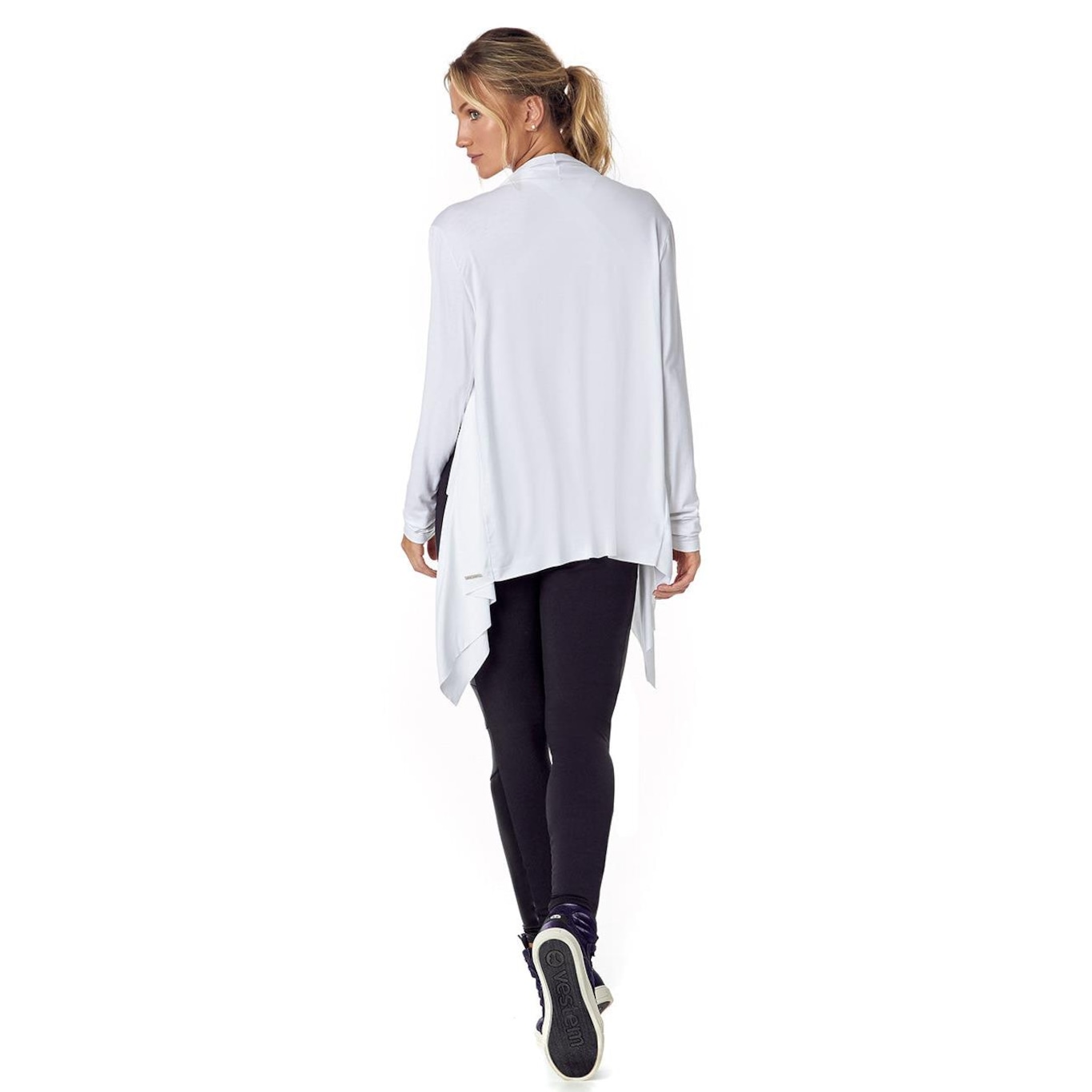 Blusa Manga Longa Vestem Cardigan Blanca - Feminina - Foto 4