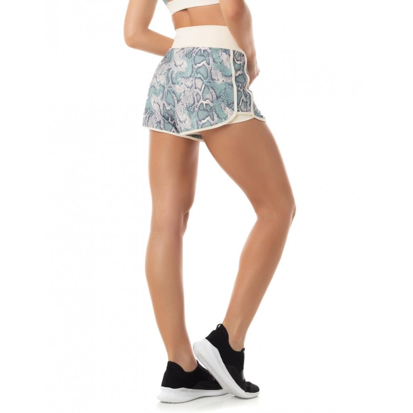 Shorts Vestem Catavento Savage Verde e Off White - Foto 2