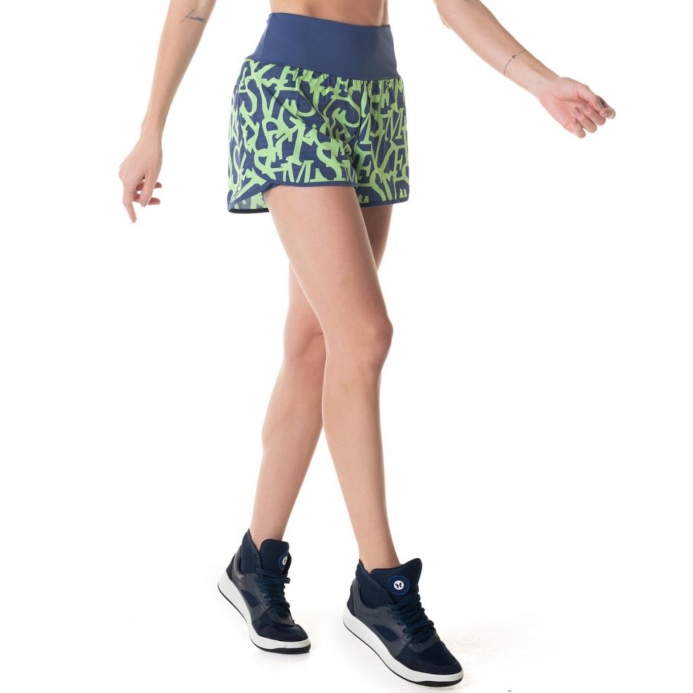 Shorts Licabeto Mega Vestem Feminino - Foto 1