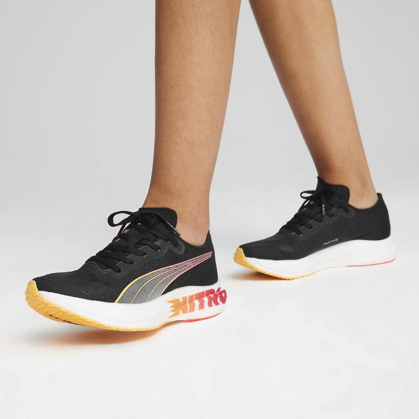 Tênis de Corrida Puma Deviate Nitro Elite 2 Feminino - Foto 2