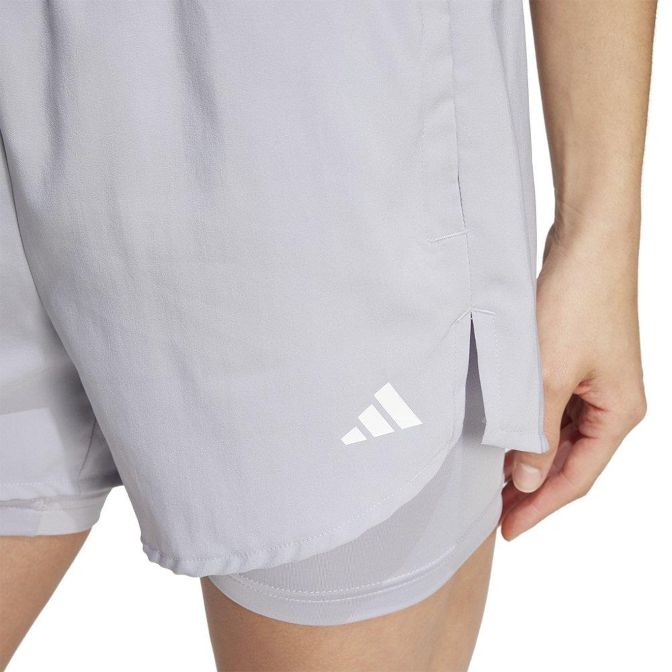 Short adidas 2 em 1 Minimal - Feminino - Foto 3