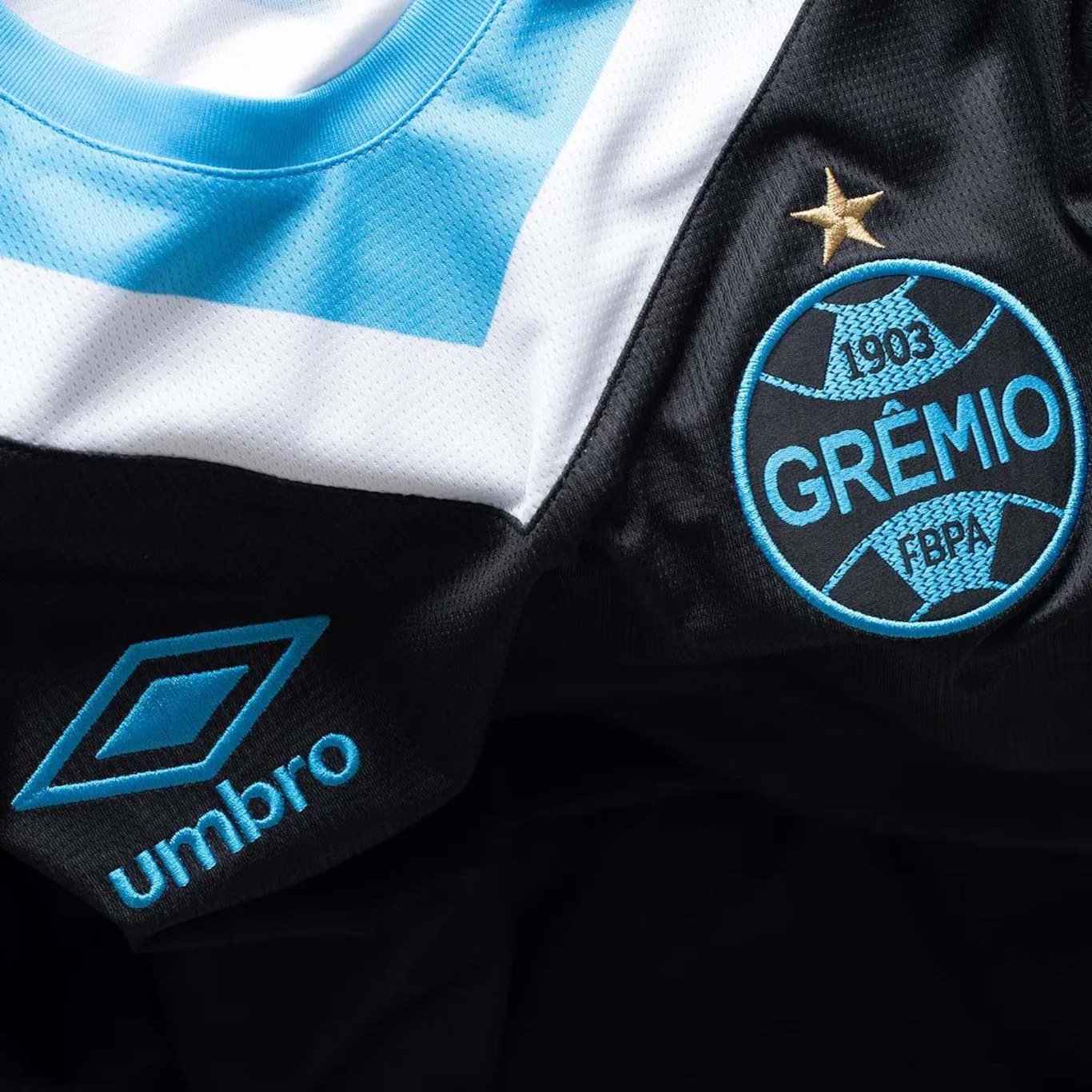 Camisa do Grêmio Iii 2024 Umbro - Feminina - Foto 4