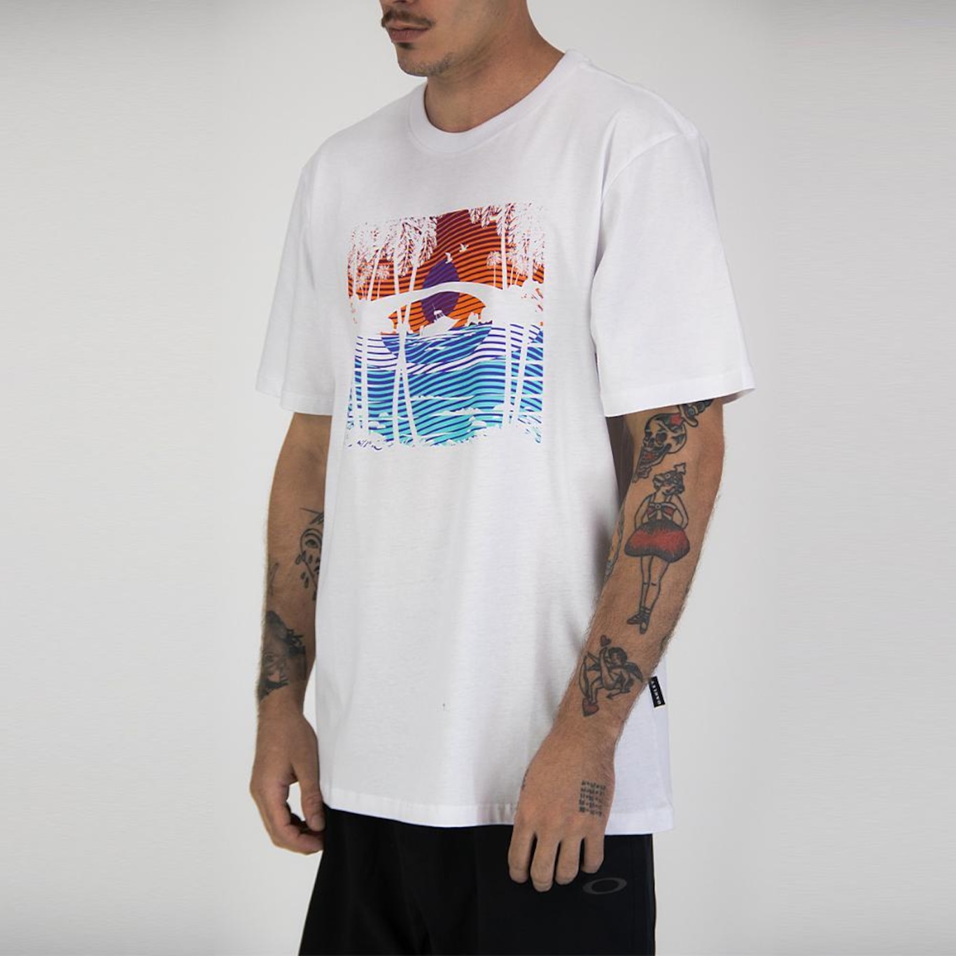 Camiseta Oakley Sunset Lines Tee - Masculina - Foto 4