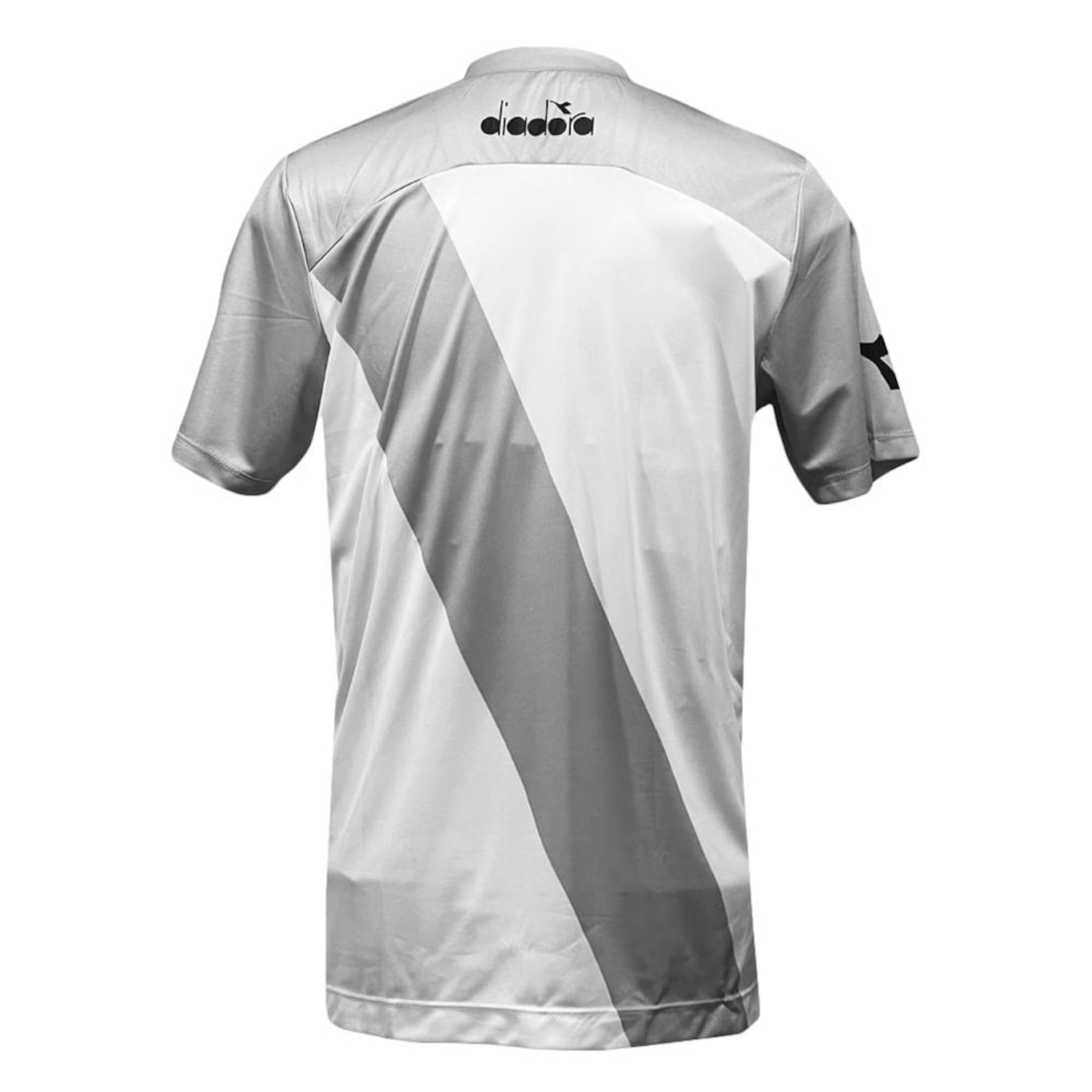 Camisa de Treino do Ponte Preta Diadora Fan Comissão 2024 - Masculina - Foto 2