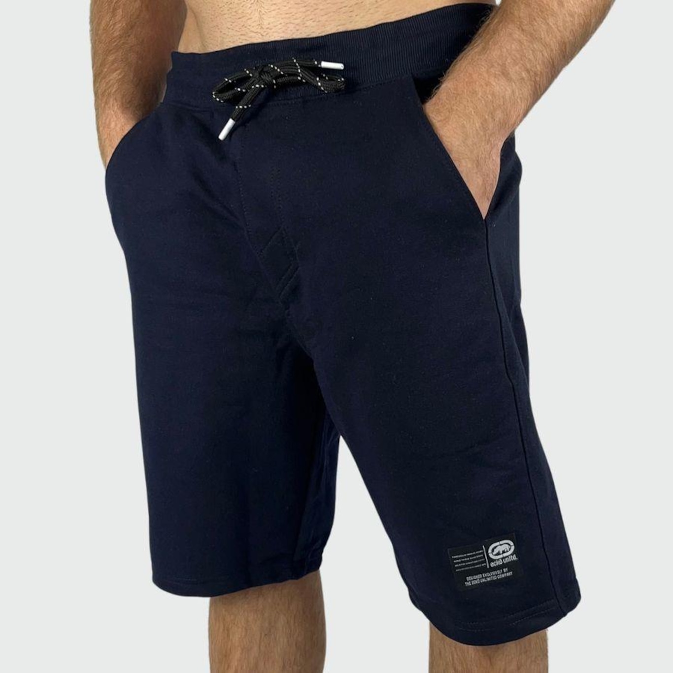 Bermuda de Moletom Ecko Unltd Fashion Basic - Masculina - Foto 1