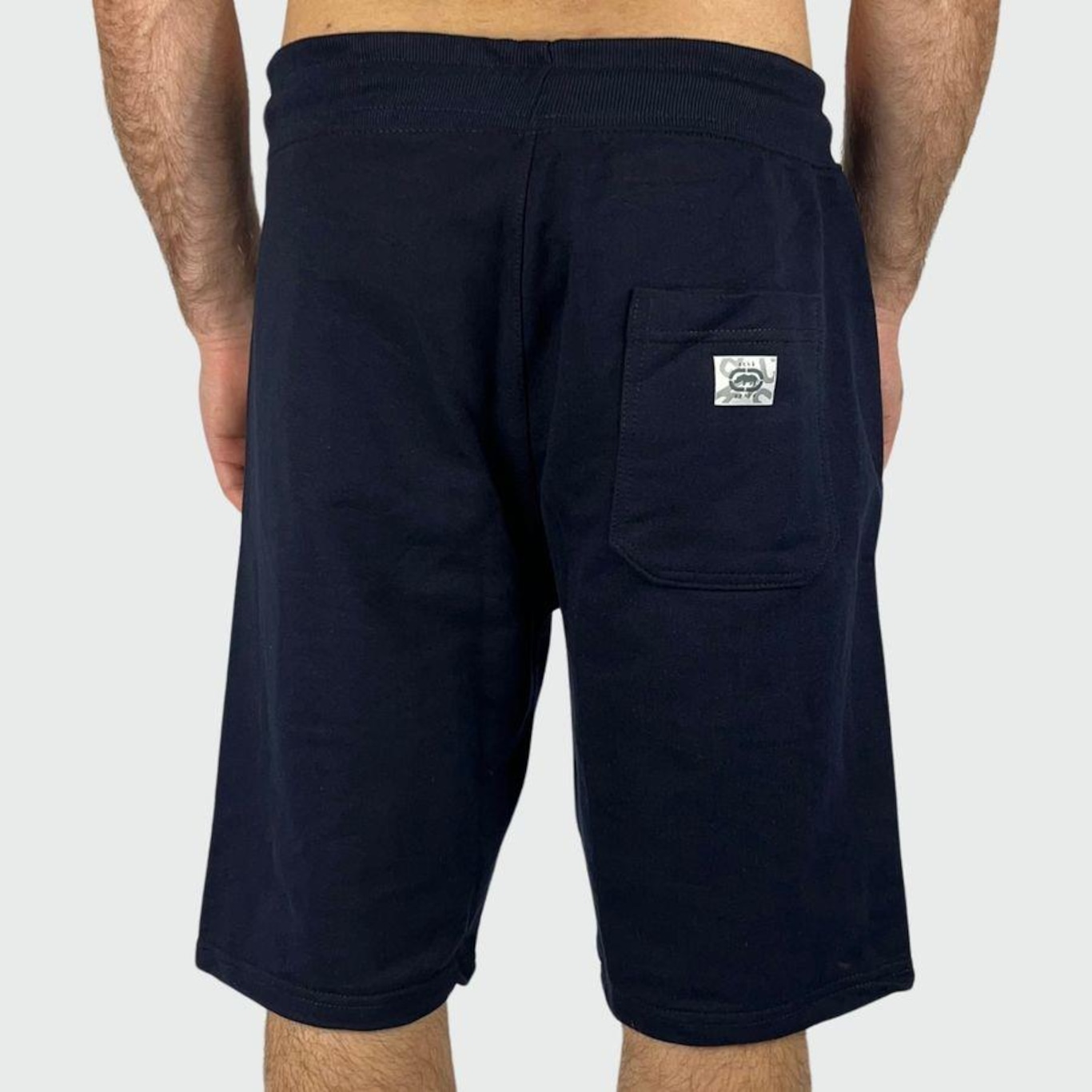 Bermuda de Moletom Ecko Unltd Fashion Basic - Masculina - Foto 4