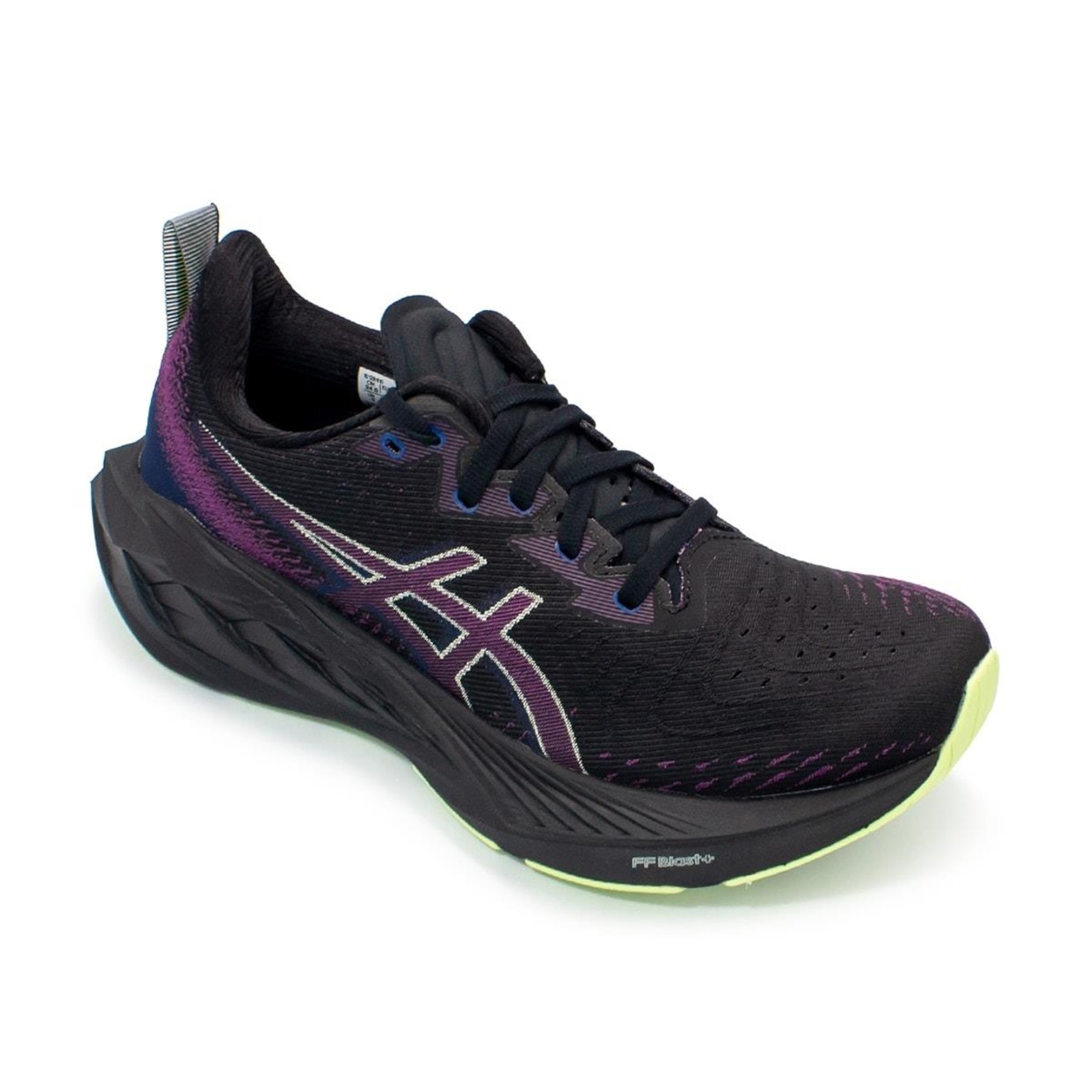 Tênis Asics Novablast 4 + 3 Pares de Meias - Feminino - Foto 2