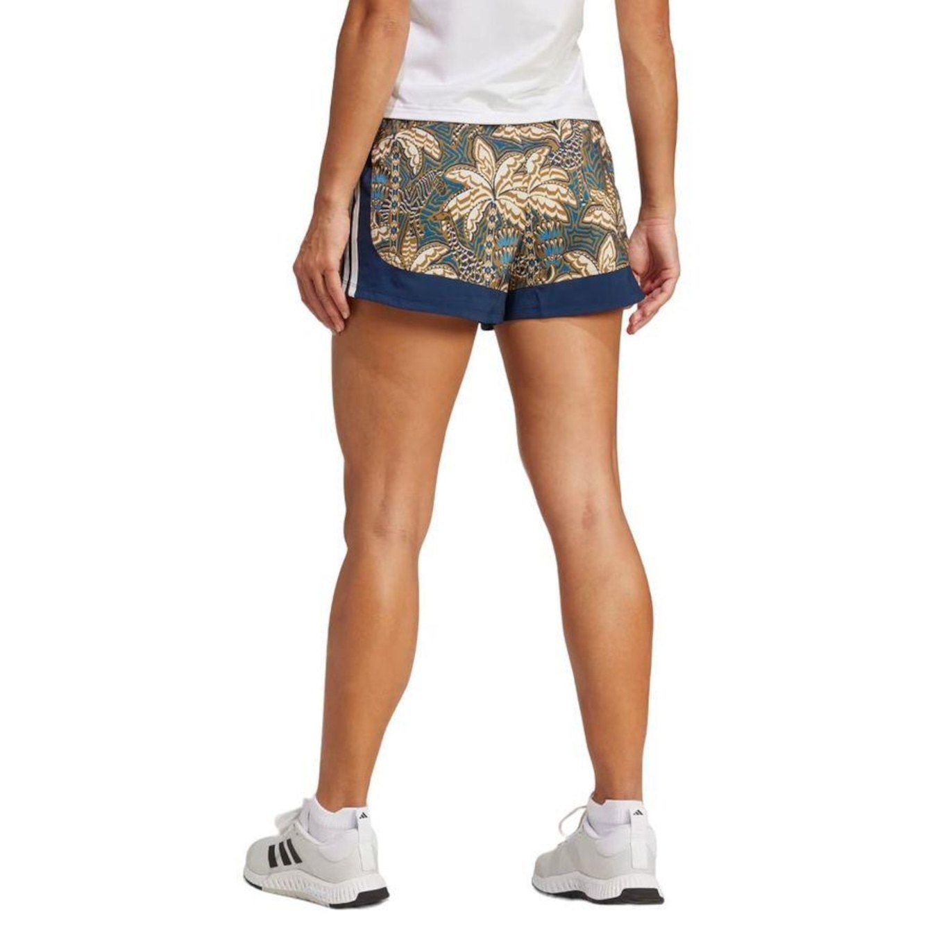 Shorts adidas Farm Pacer Oasis Night - Feminina - Foto 3