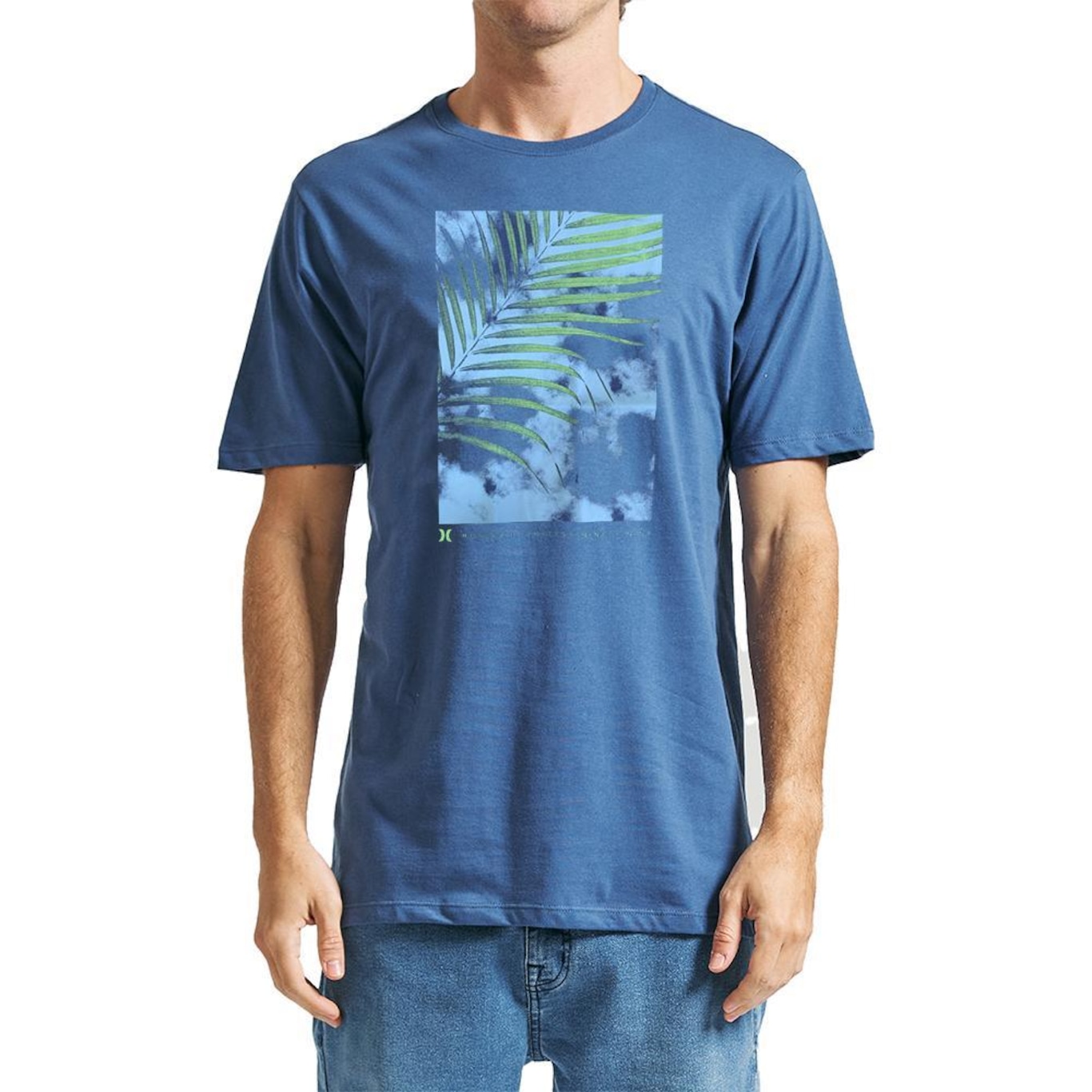 Camiseta Hurley Tropical - Masculina - Foto 1