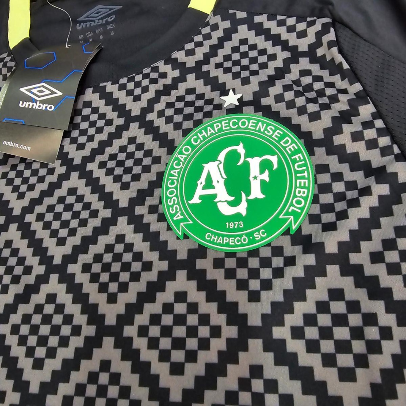 Camisa do Chapecoense 2022 Umbro Goleiro - Masculina - Foto 3