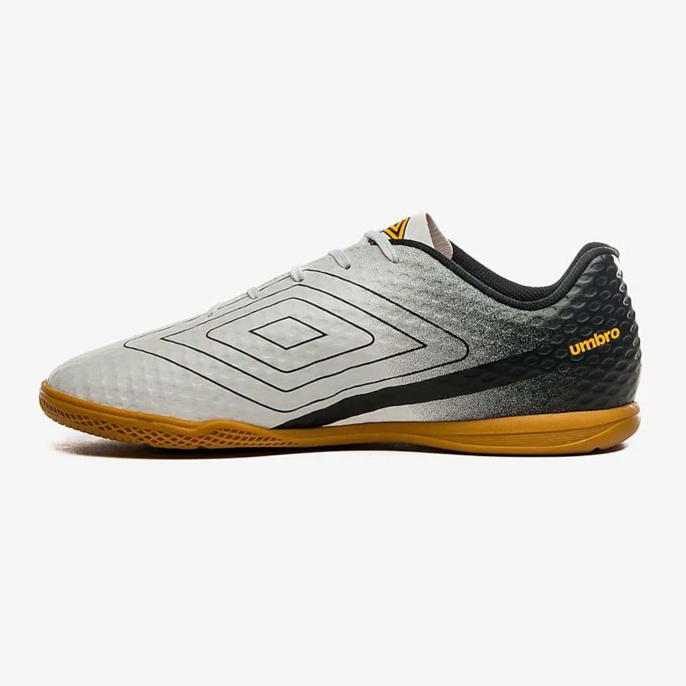 Chuteira Futsal Umbro Warskin - Adulto - Foto 1