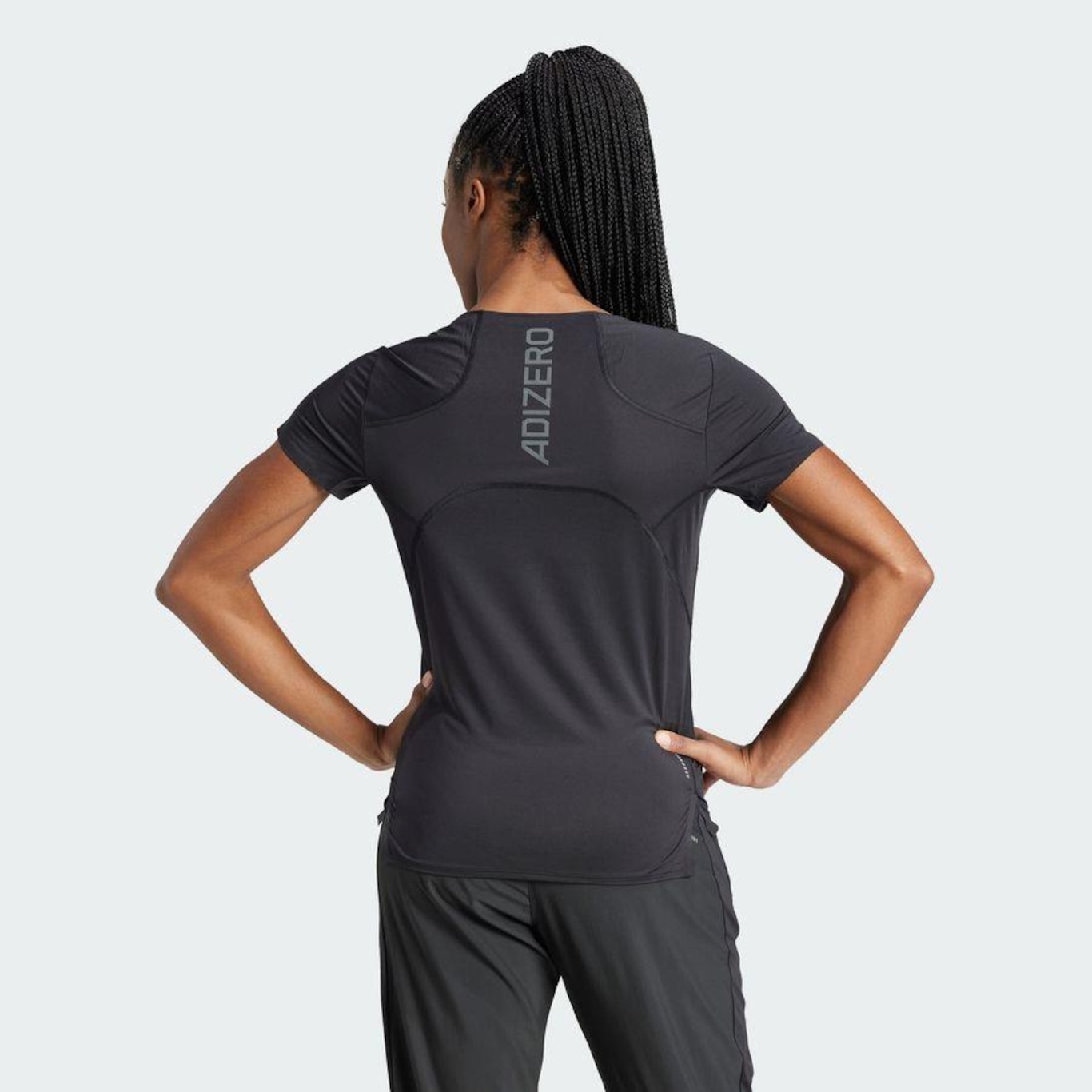 Camiseta adidas Corrida Adizero - Feminina - Foto 5