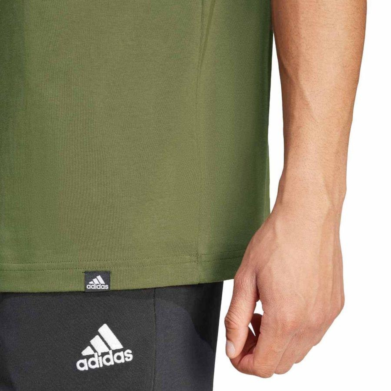 Camiseta adidas Graphic - Masculina - Foto 5