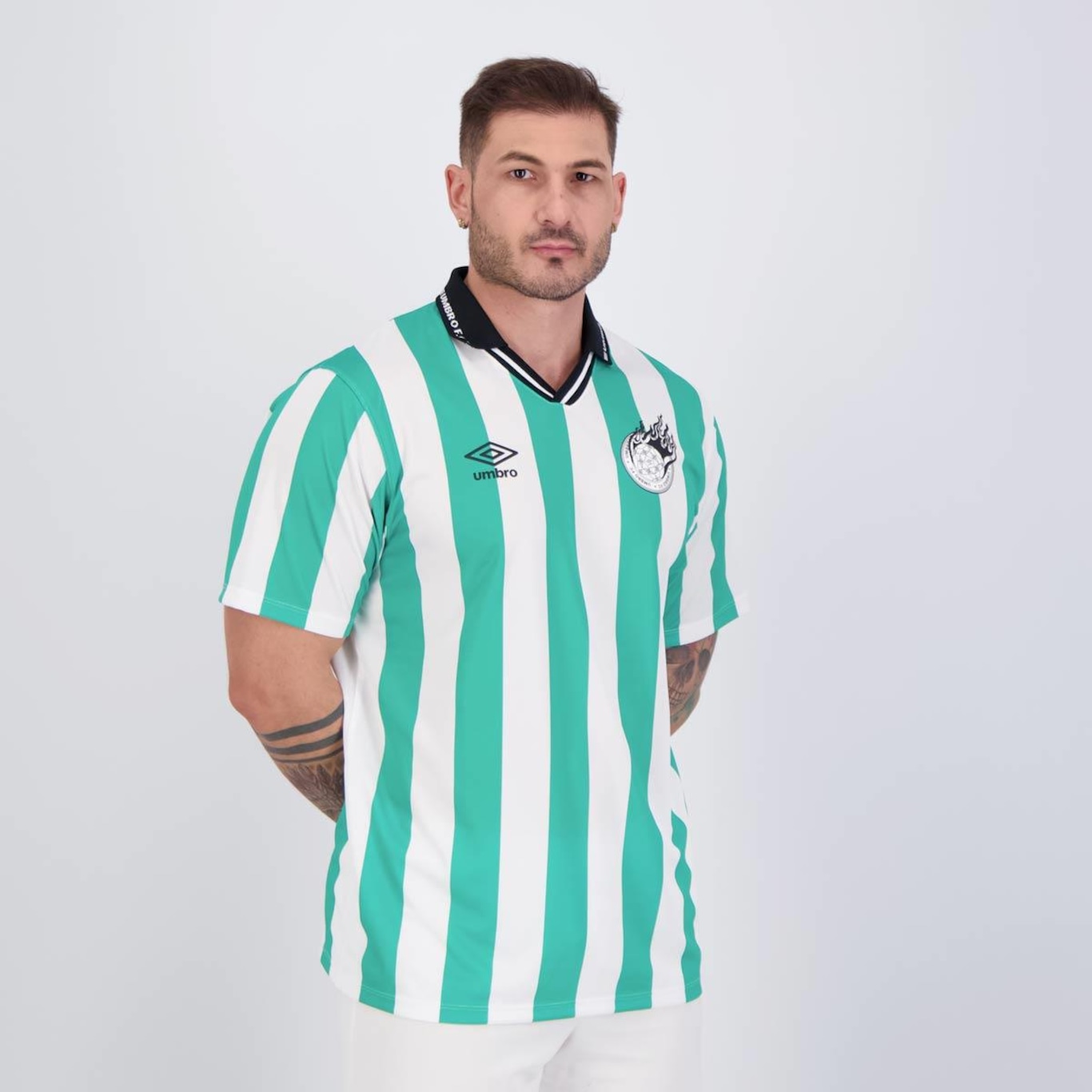 Camisa Umbro Jersey F.C - Masculina - Foto 2