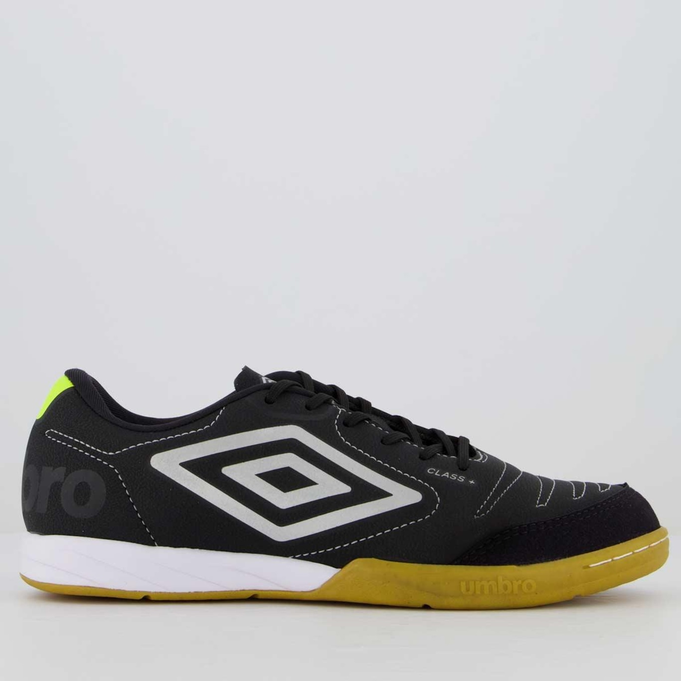 Chuteira Futsal Umbro Class+ - Adulto - Foto 1