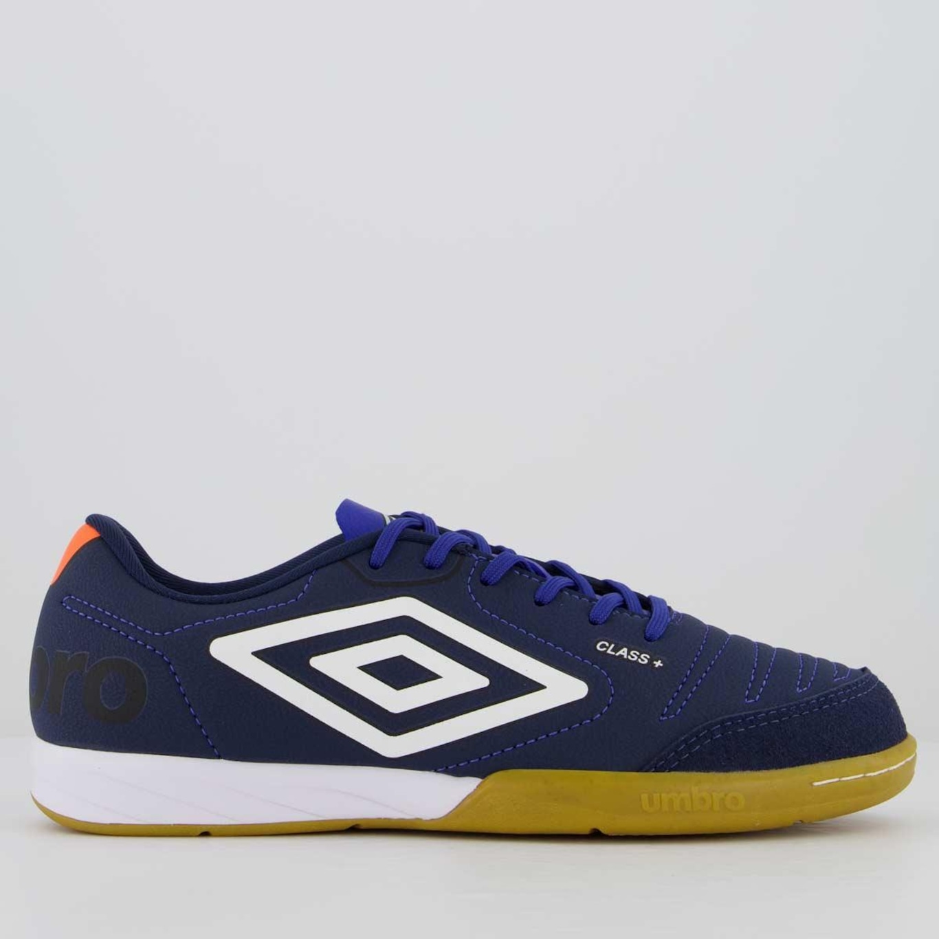 Chuteira Futsal Umbro Class+ - Adulto - Foto 1