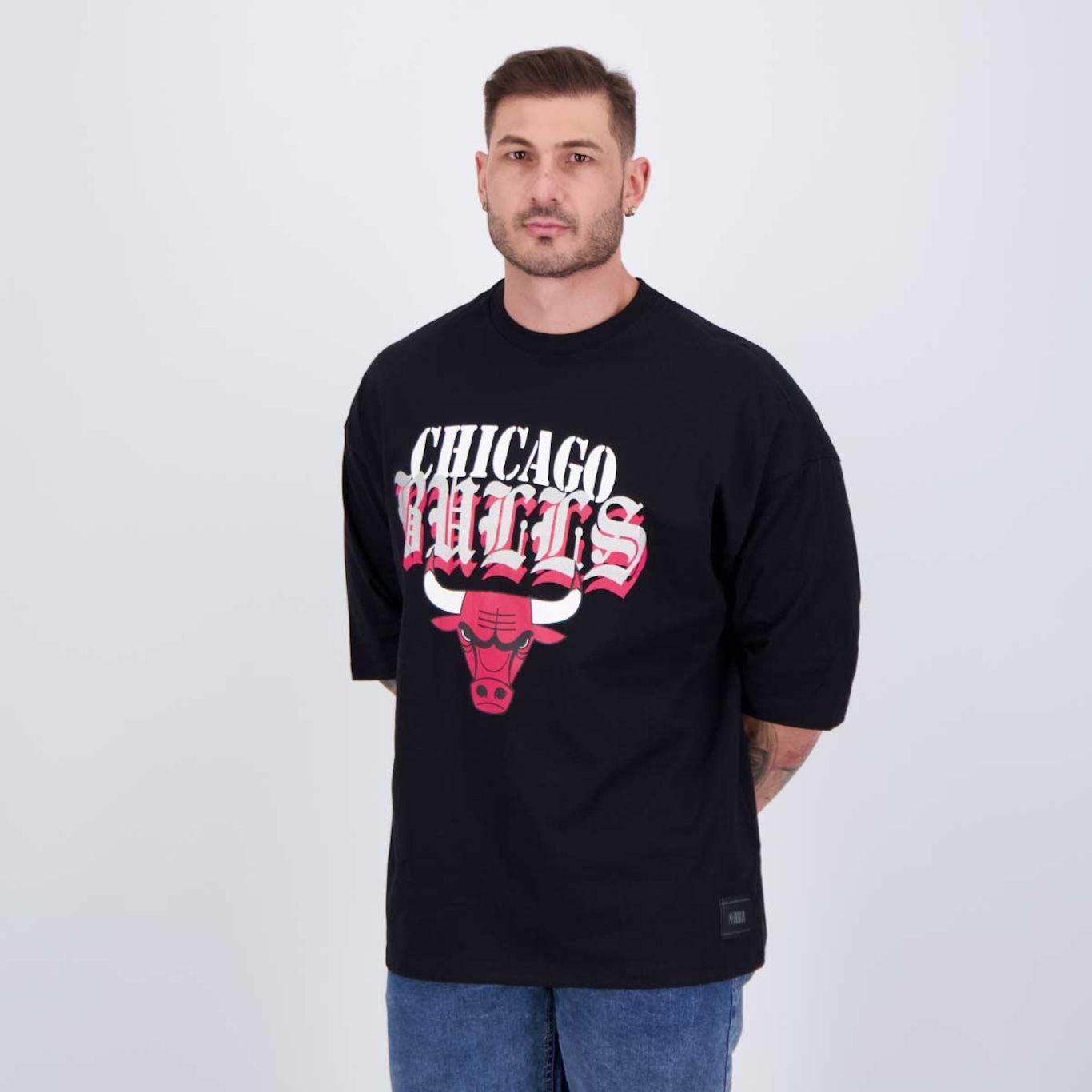 Camiseta Nba Metal Team Chicago Bulls - Masculina - Foto 3