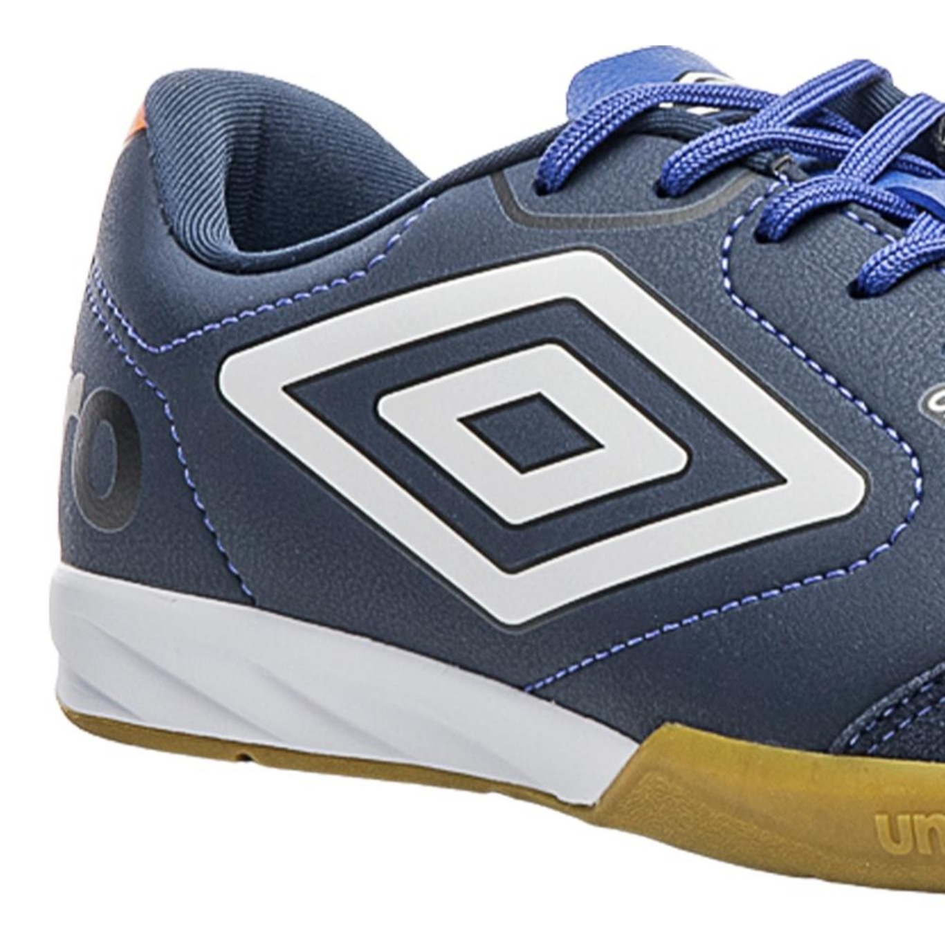 Chuteira Futsal Umbro Class+ - Adulto - Foto 3