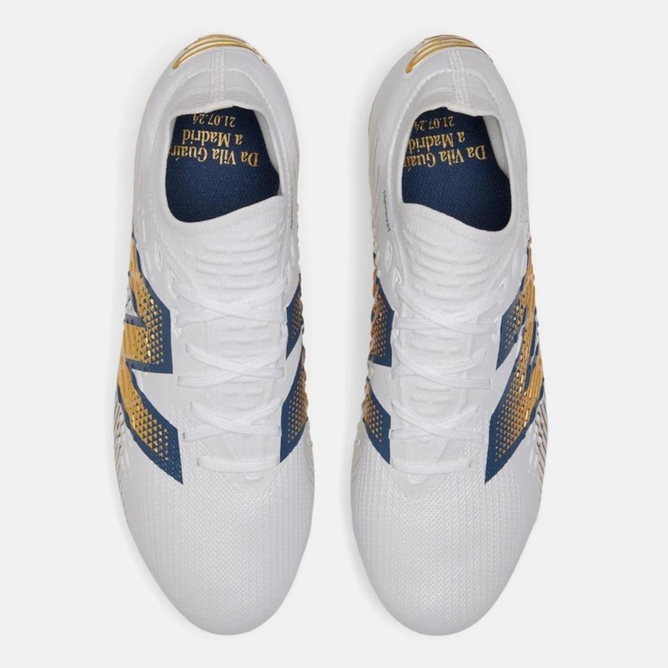 Chuteira de Campo New Balance Tekela Pro Low Fg V4+ - Adulto - Foto 3