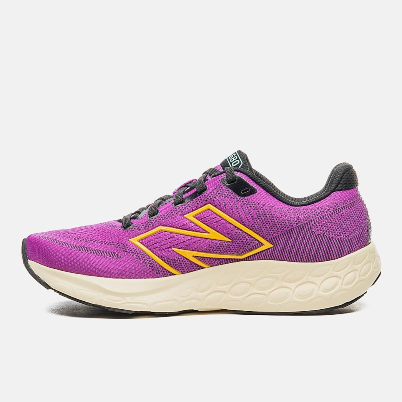 Tênis New Balance Fresh Foam 680V8 - Feminino - Foto 2