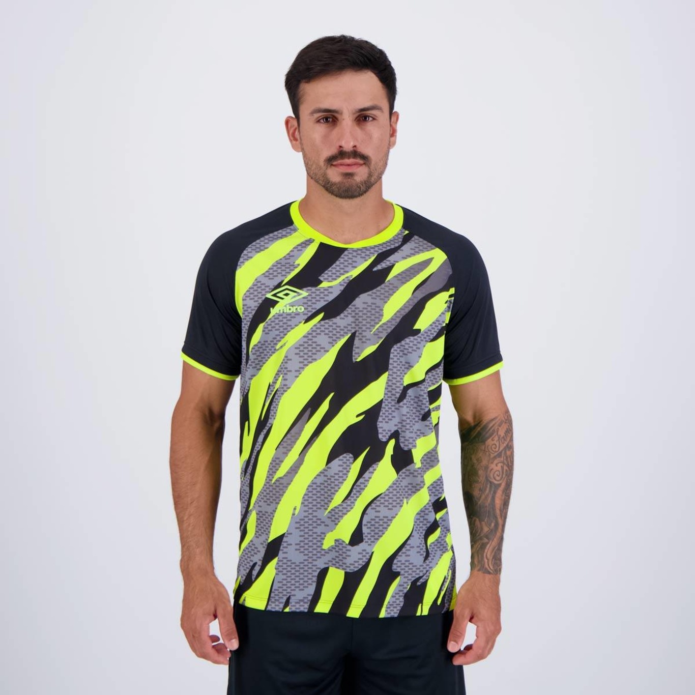 Camisa Umbro Artillery - Masculina - Foto 1