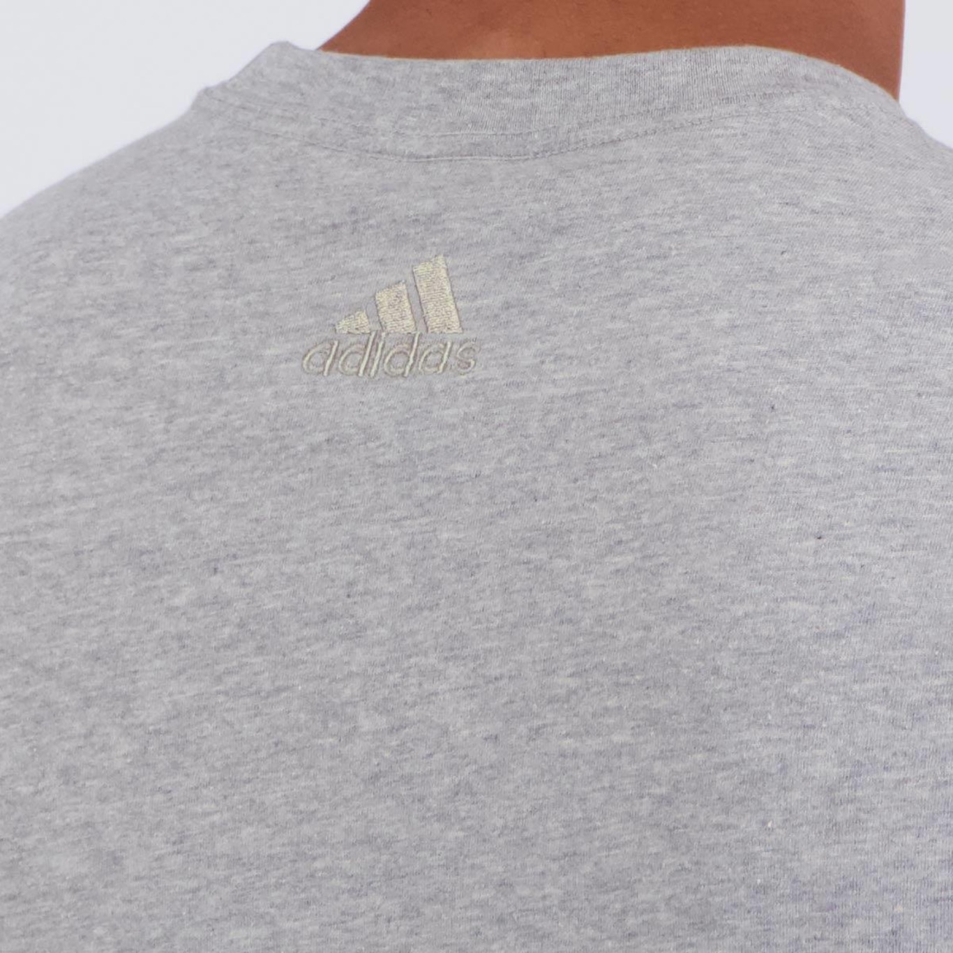 Camiseta adidas Logo Linear Masculina - Foto 6