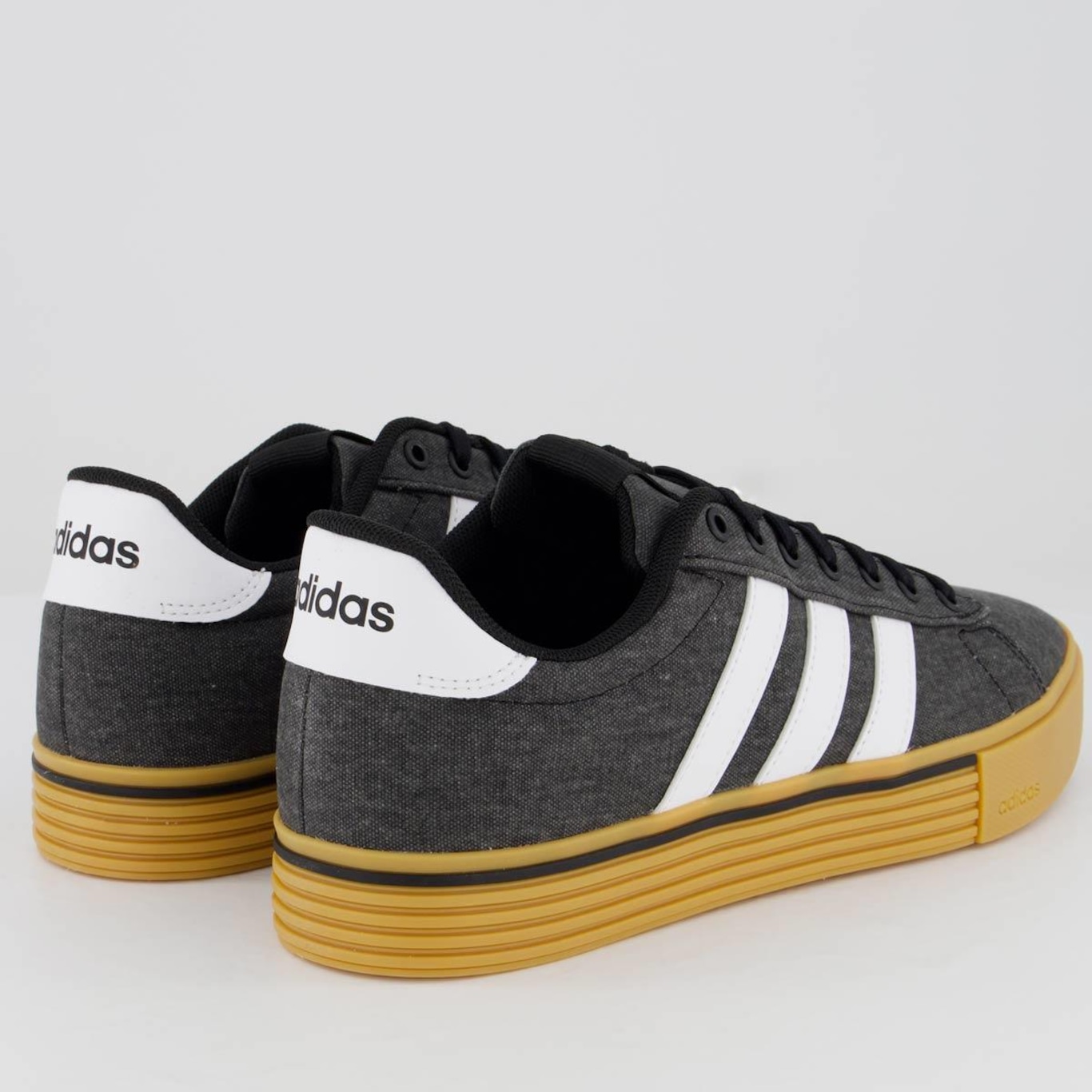 Tênis Adidas Daily 4.0 - Unissex - Foto 3