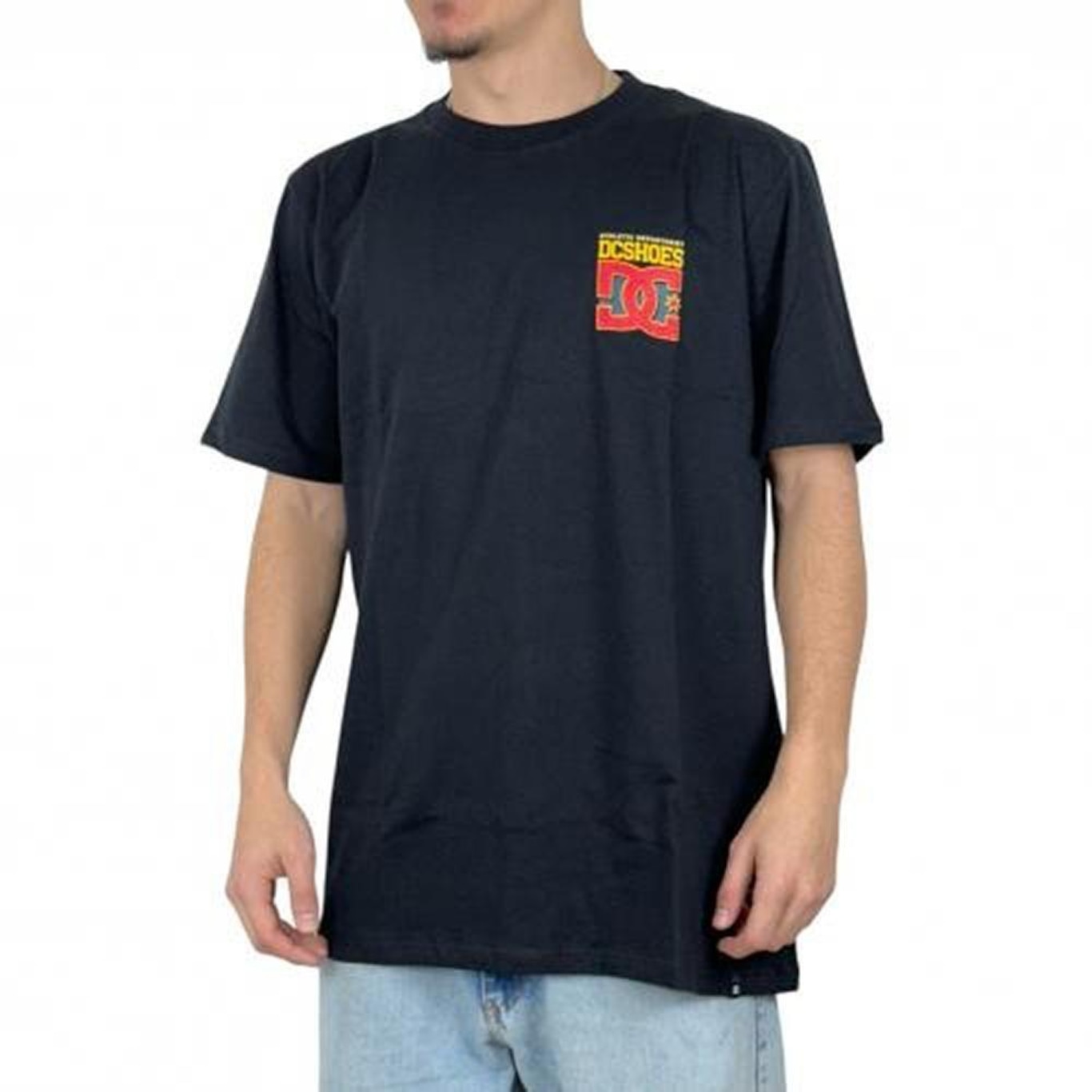 Camiseta Dc Shoes Defensive Line Sm25 - Masculina - Foto 1