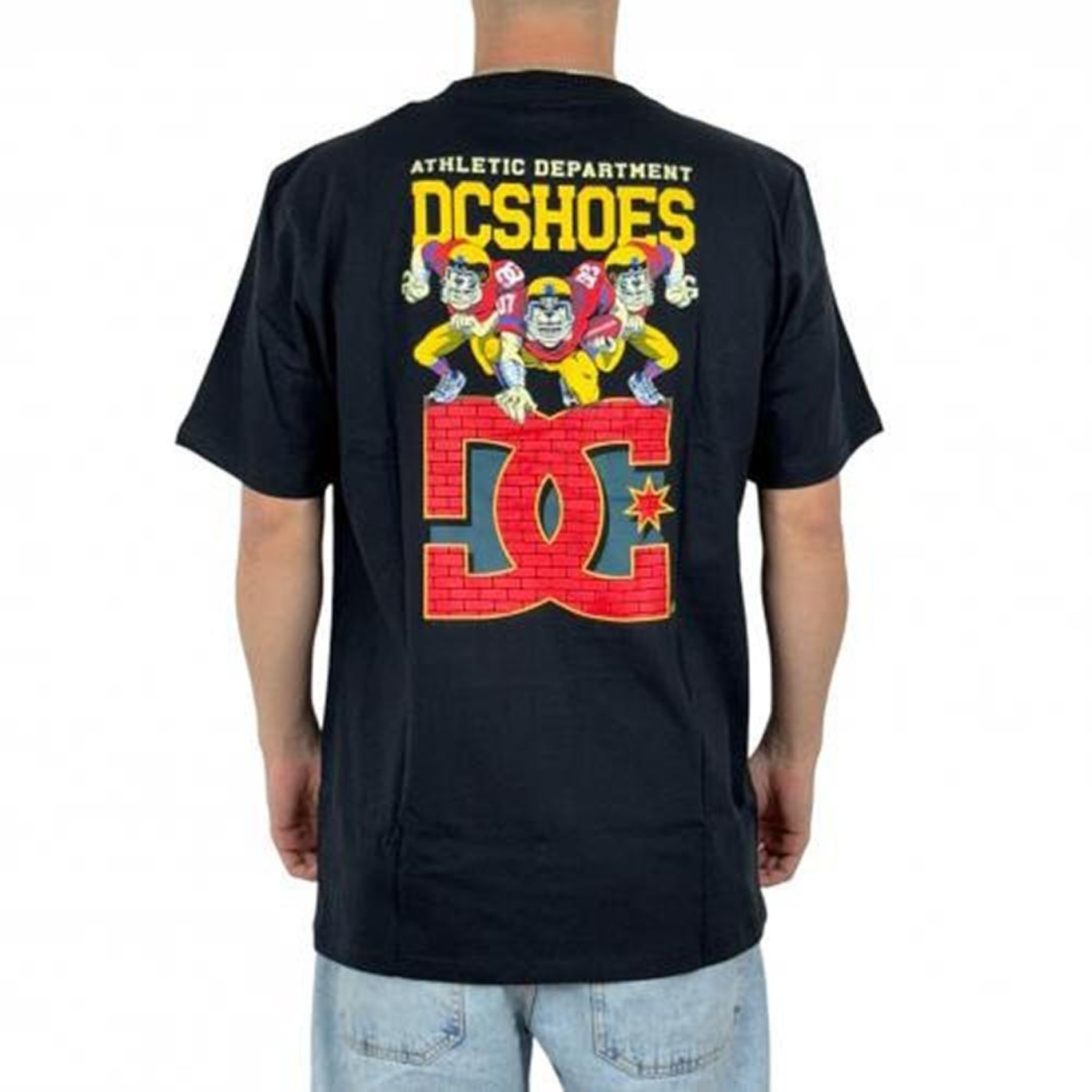 Camiseta Dc Shoes Defensive Line Sm25 - Masculina - Foto 2