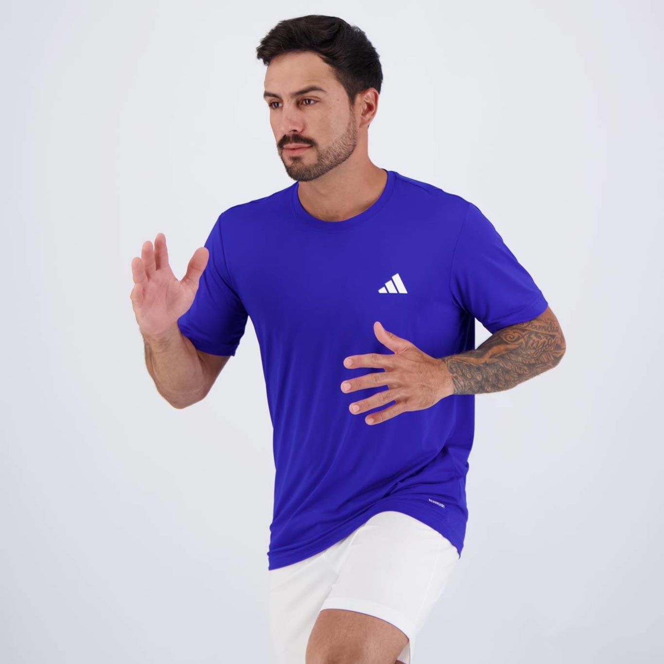 Camiseta adidas Own The Run Basic - Masculina - Foto 6