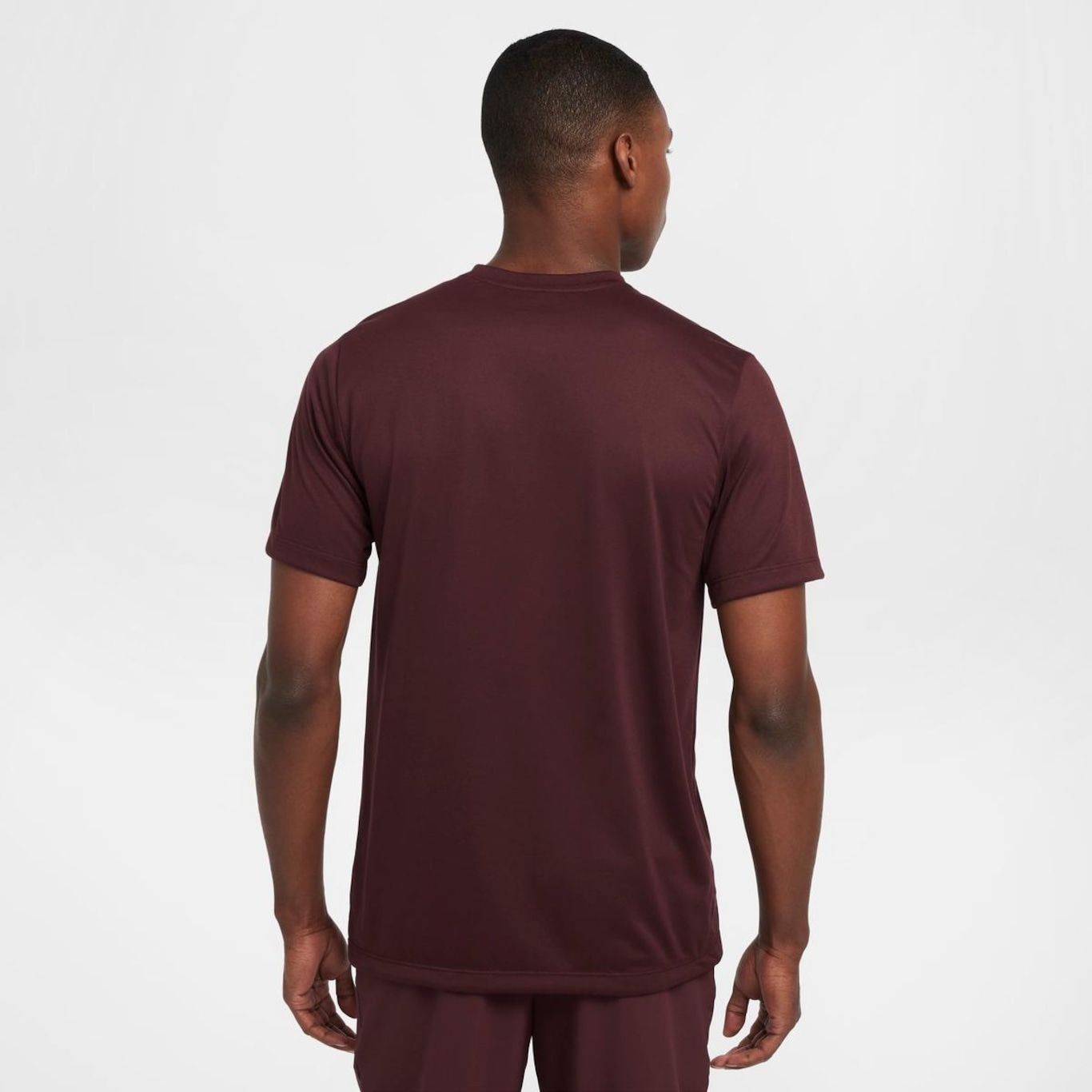 Camiseta Nike Dri-Fit Legend - Masculina - Foto 2