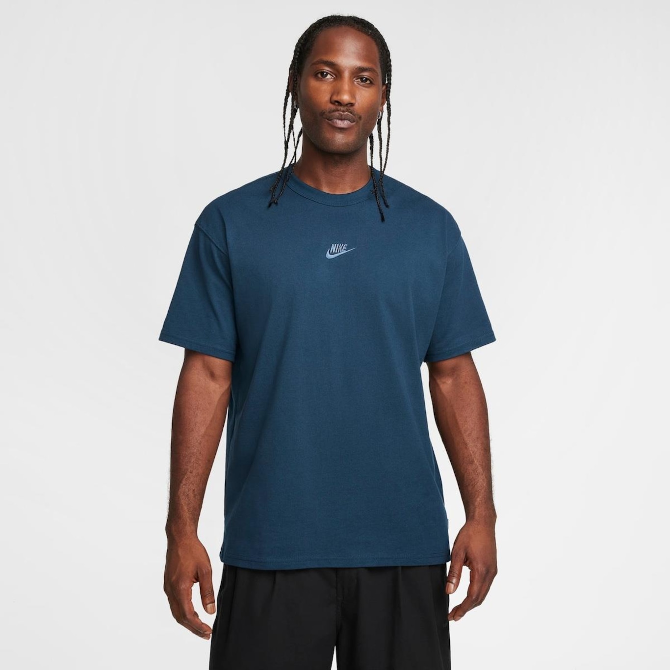 Camiseta Nike Sportswear Premium Essentials Masculina - Foto 1