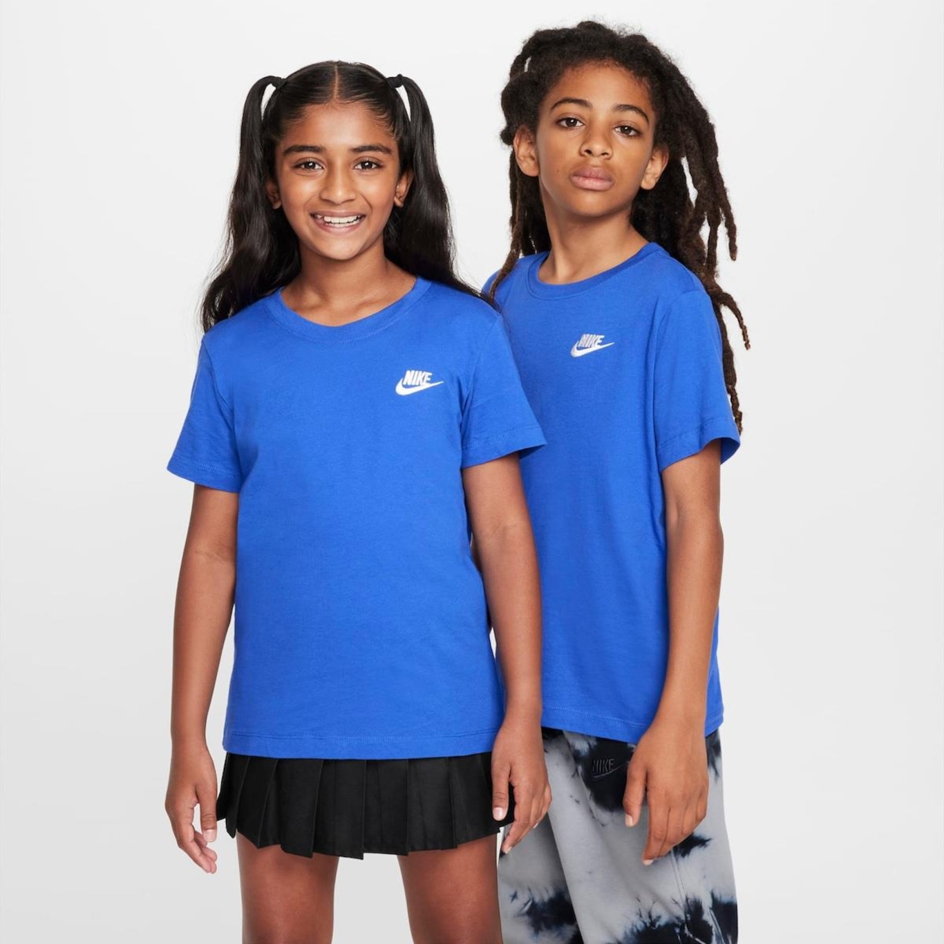 Camiseta Nike Sportswear Futura Infantil - Foto 1